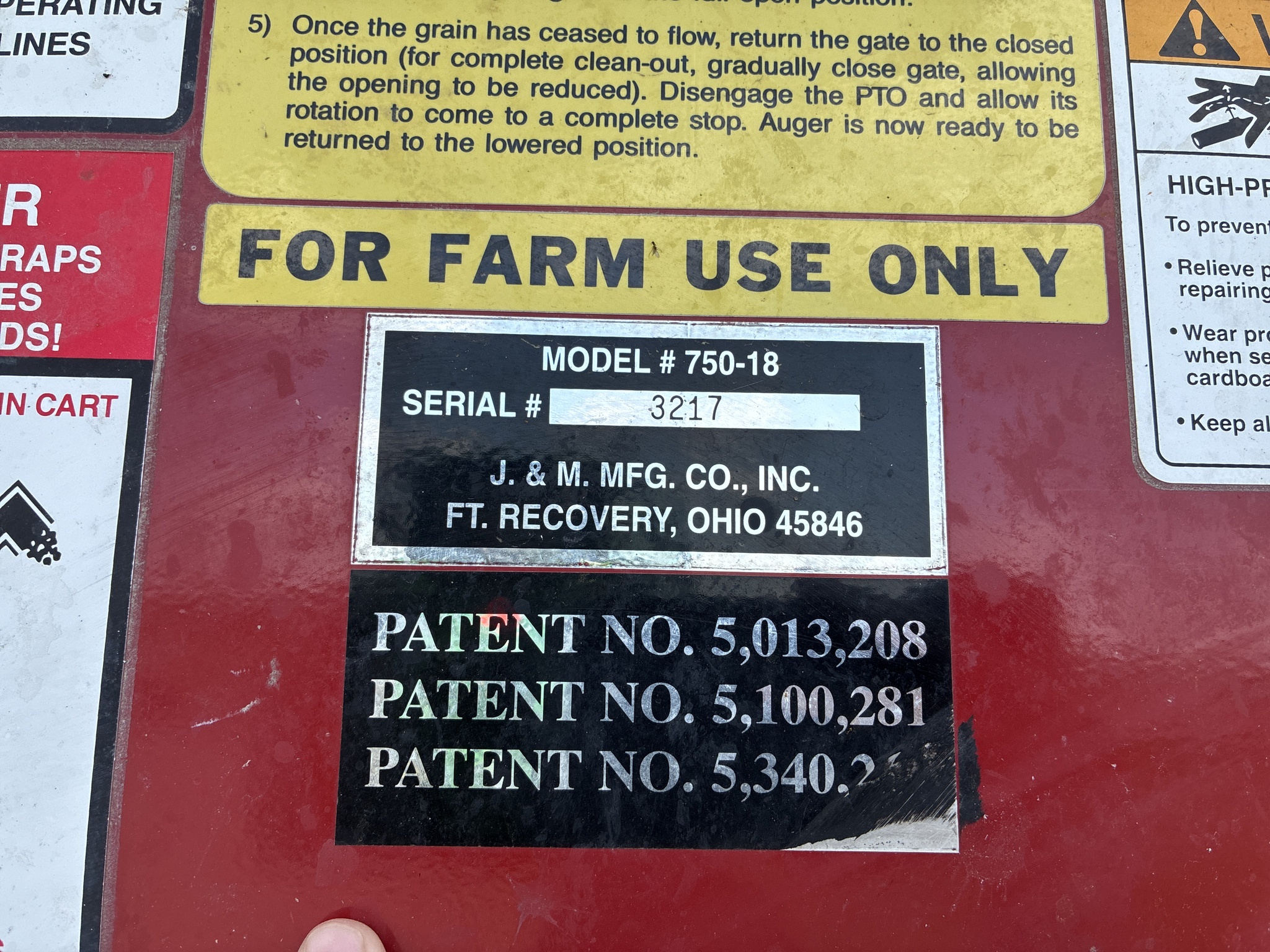2010 J&M 750-18 Grain Cart