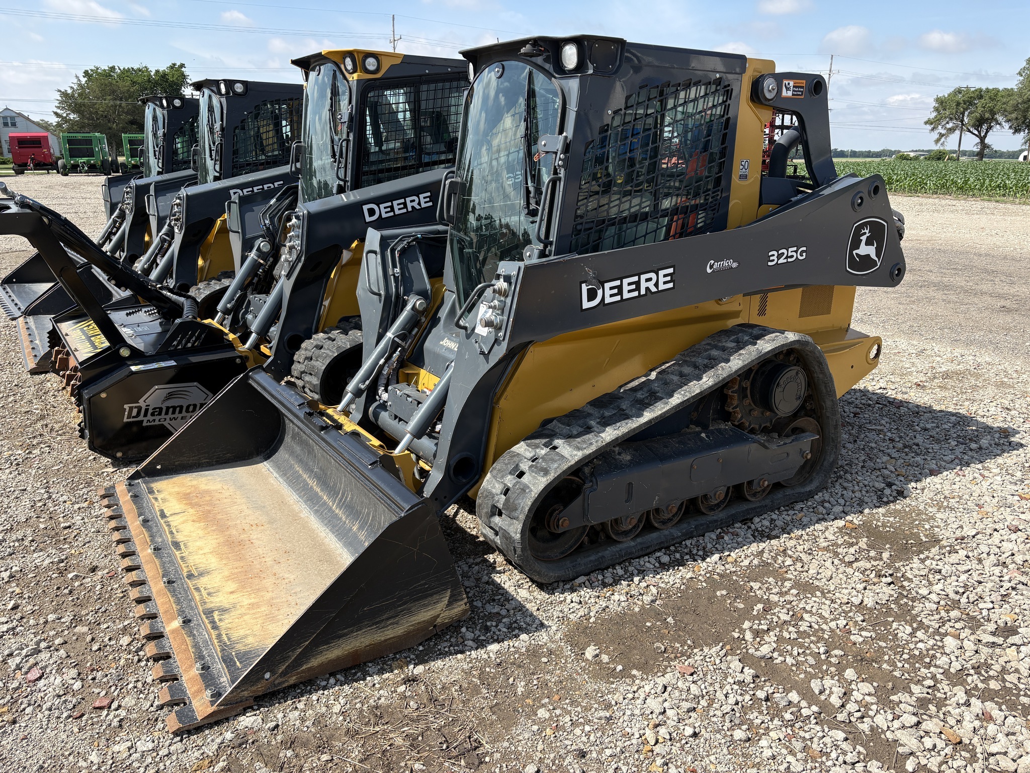 2021 Deere 325G Skid Steer