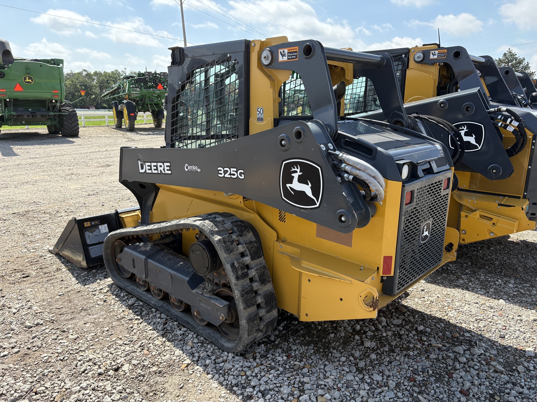 2021 Deere 325G Skid Steer
