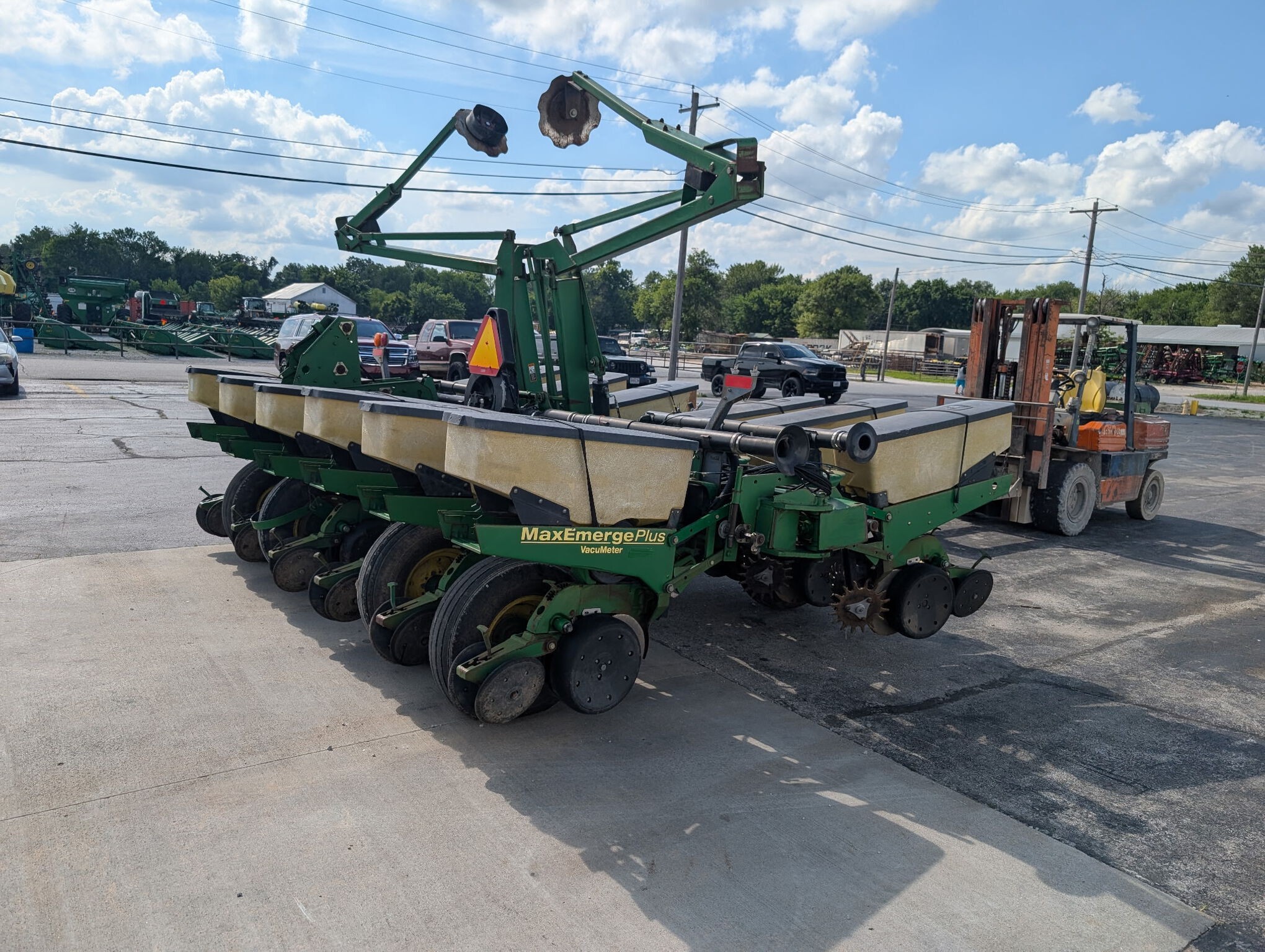 1997 John Deere 1760 Planter