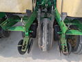 1997 John Deere 1760 Planter