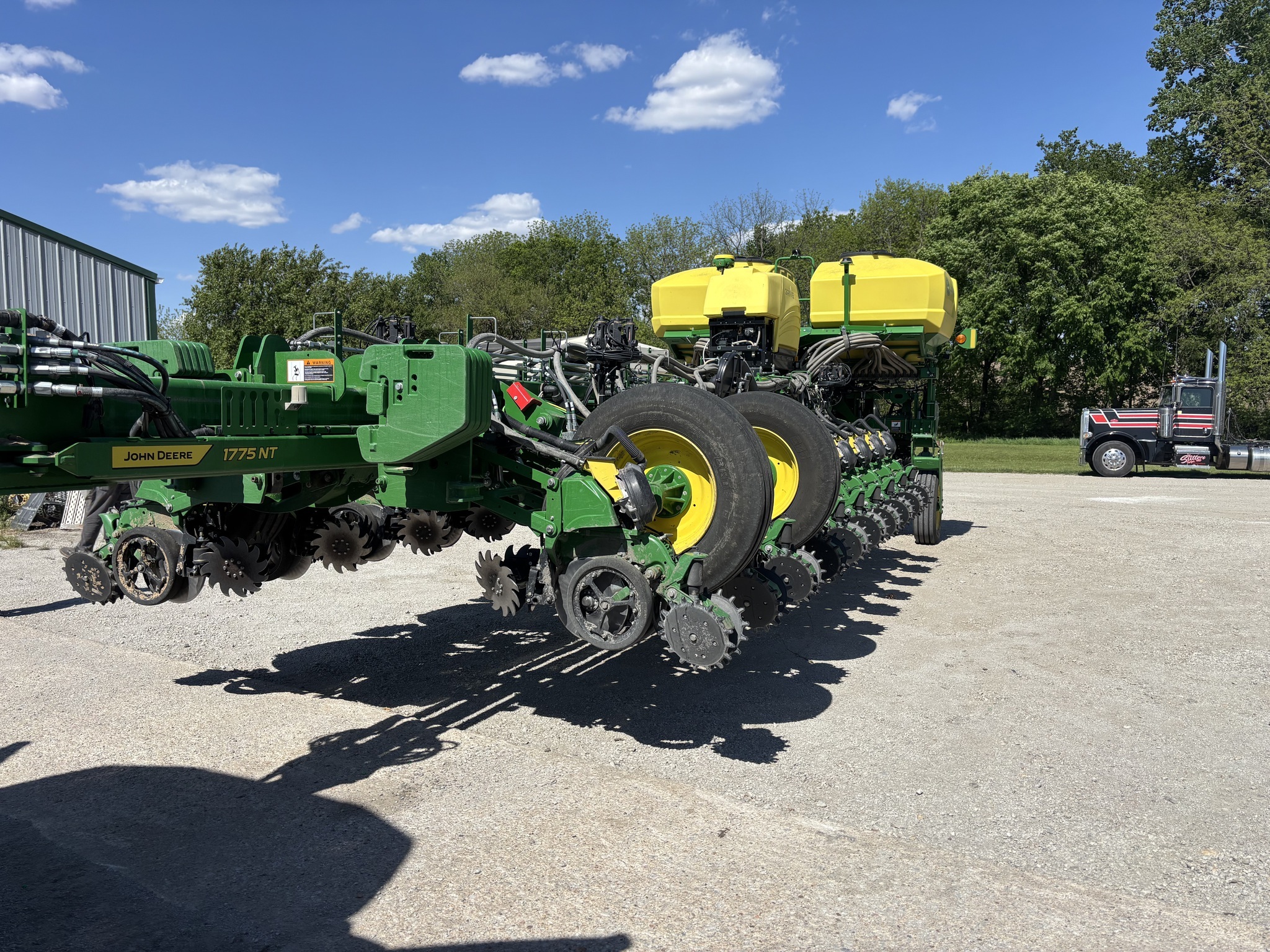 2024 John Deere 1775NT Planter
