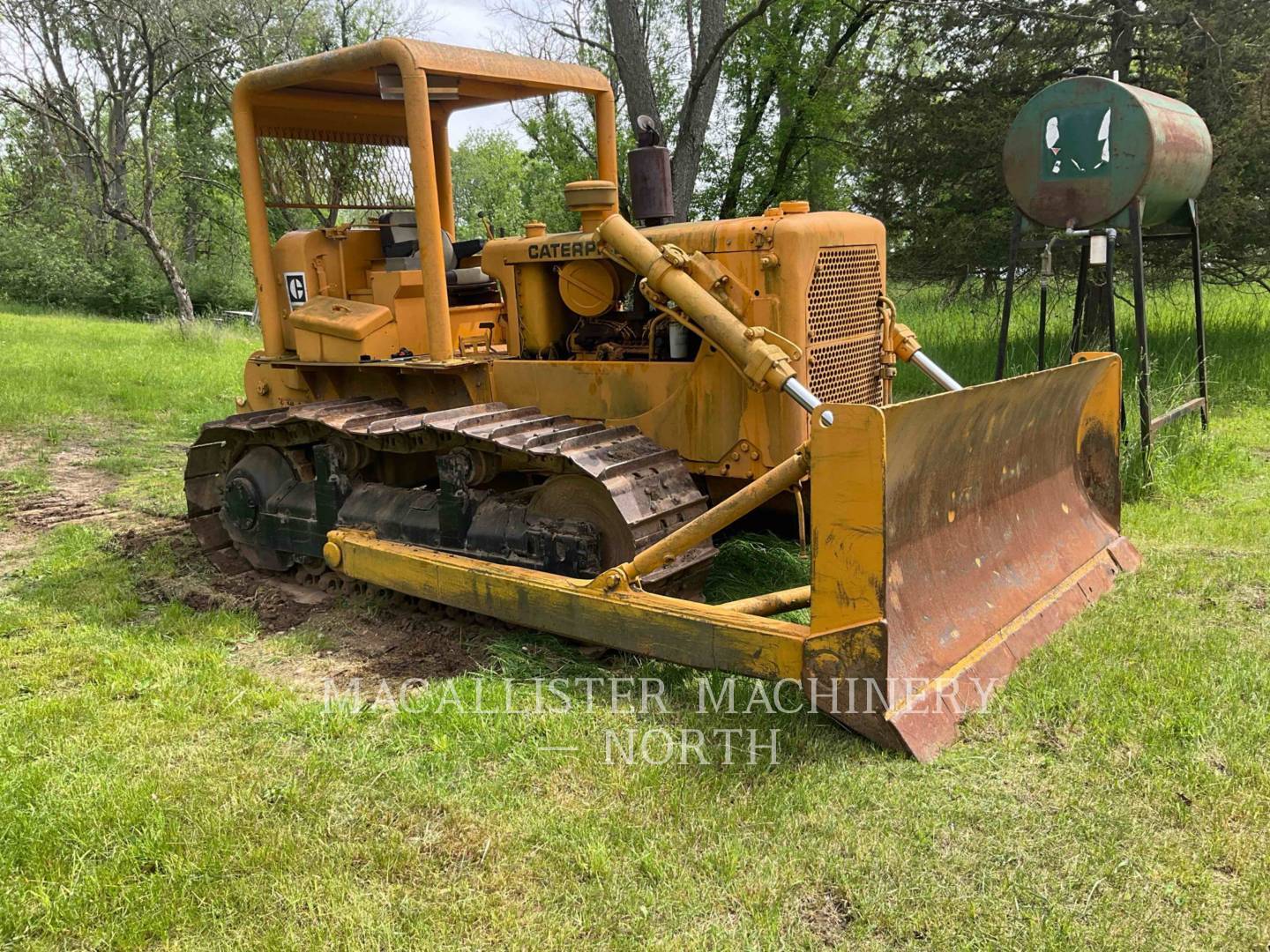 1968 Caterpillar D6C Dozer