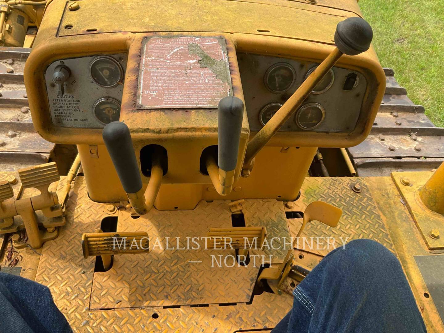 1968 Caterpillar D6C Dozer