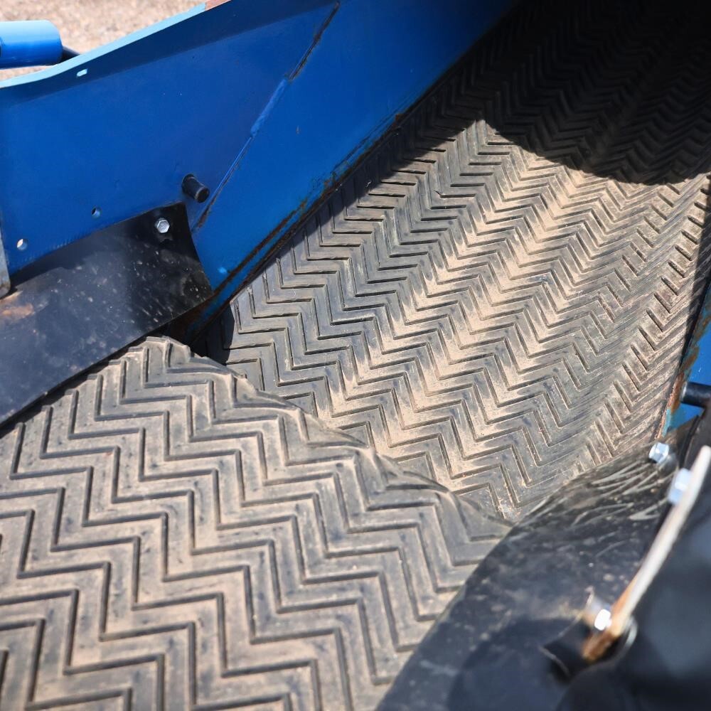 2022 Brandt 1547LP+ Augers and Conveyor