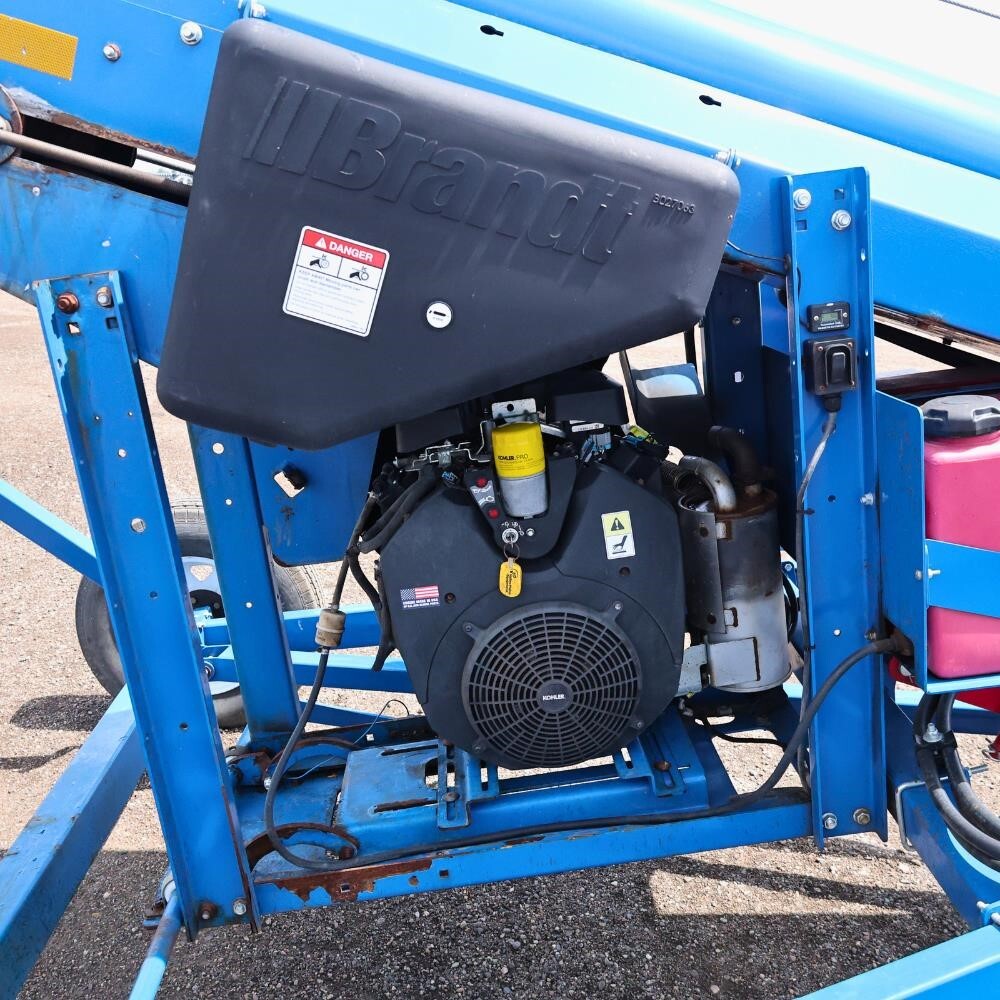 2022 Brandt 1547LP+ Augers and Conveyor