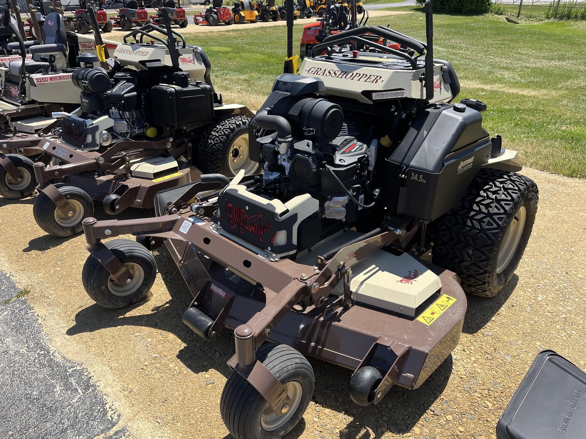 2026 Grasshopper 727T6 Lawn Mower