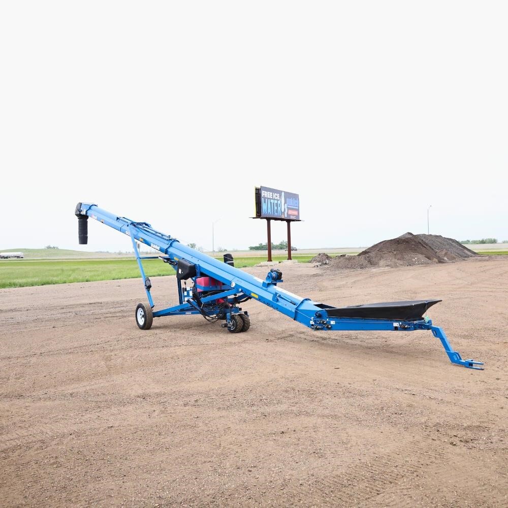2022 Brandt 1547LP+ Augers and Conveyor