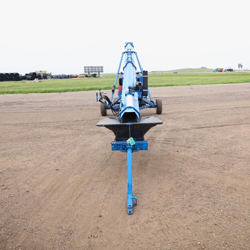 2022 Brandt 1547LP+ Augers and Conveyor