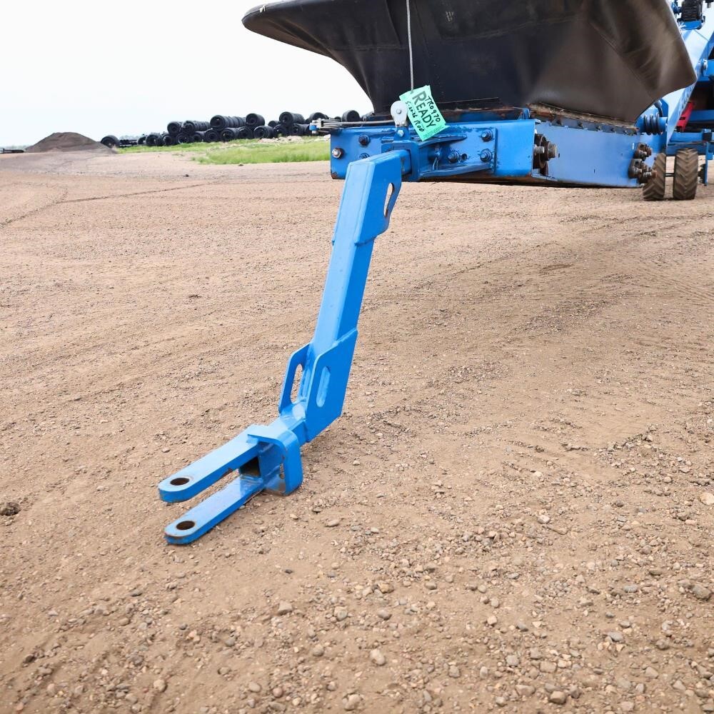 2022 Brandt 1547LP+ Augers and Conveyor