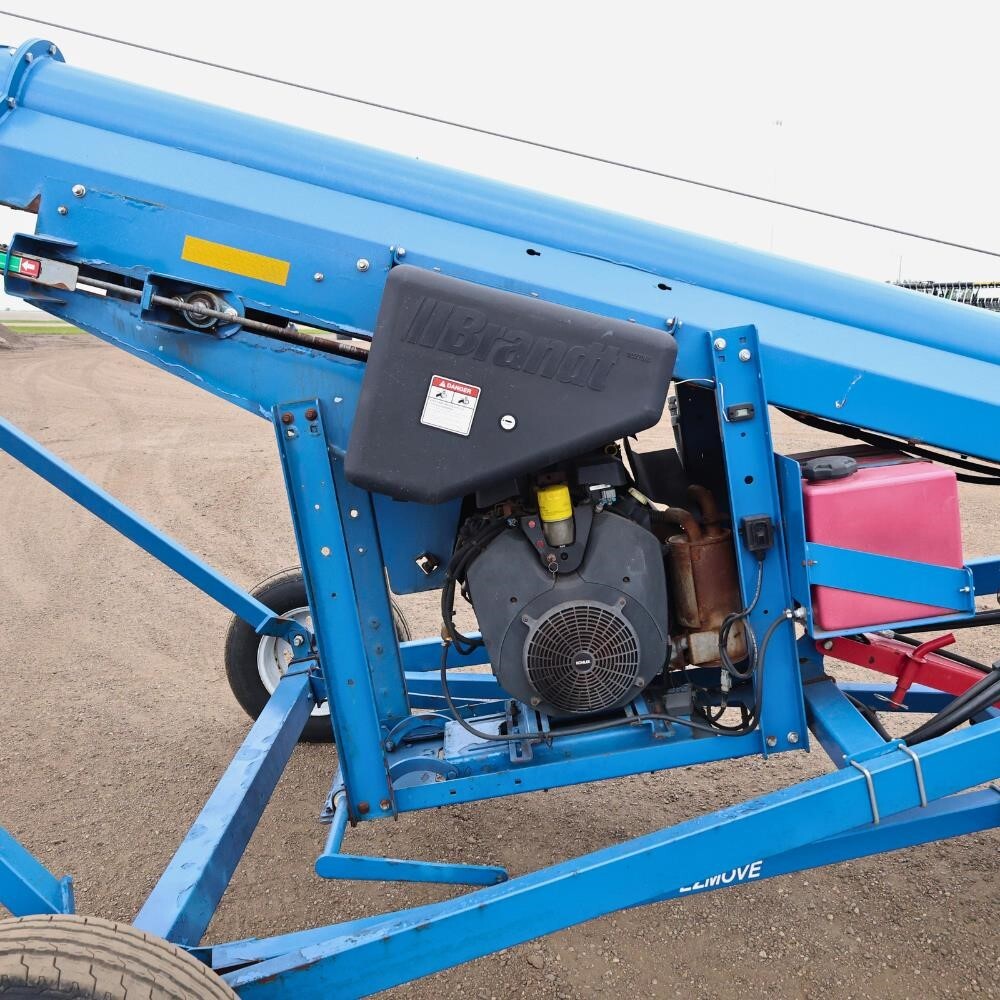 2022 Brandt 1547LP+ Augers and Conveyor