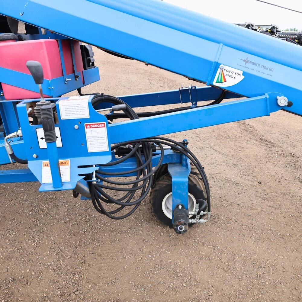 2022 Brandt 1547LP+ Augers and Conveyor