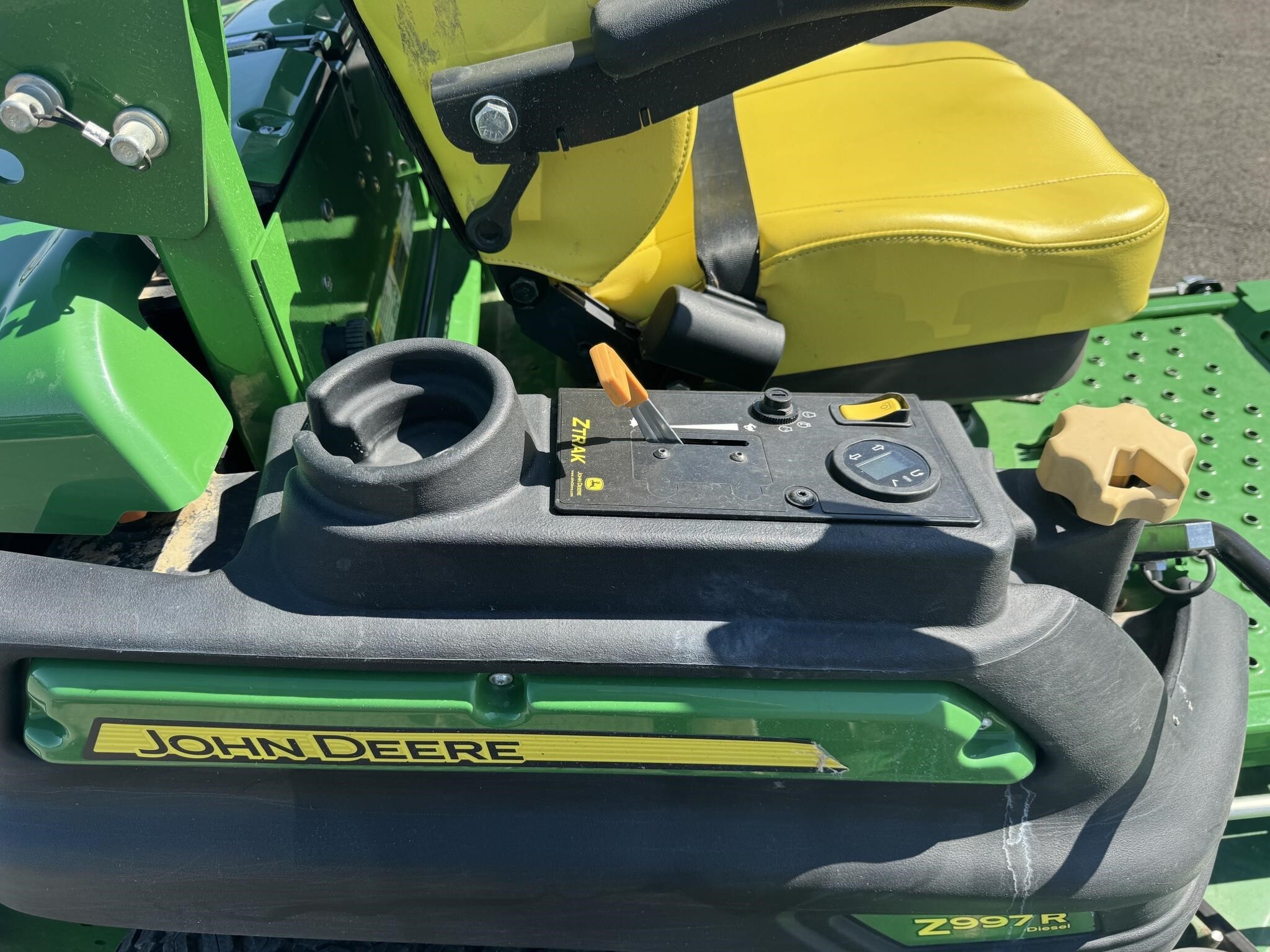 2023 John Deere Z997R Lawn Mower