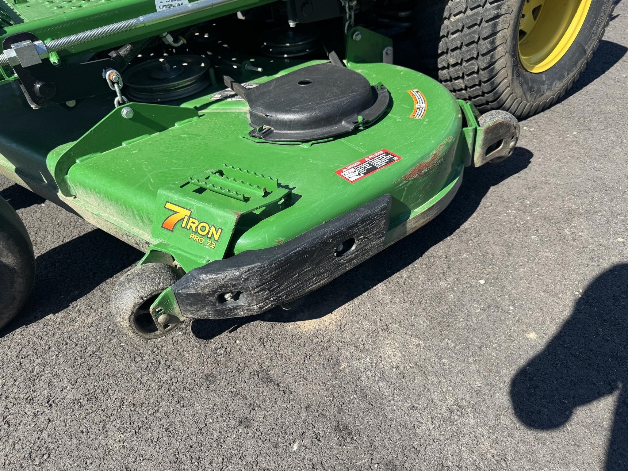 2023 John Deere Z997R Lawn Mower