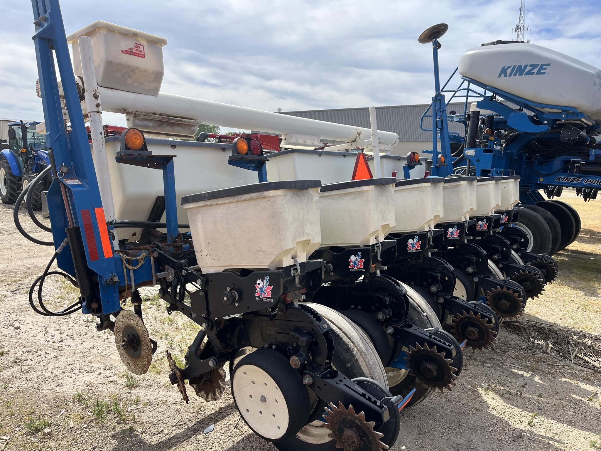 2010 Kinze 3000 Planter