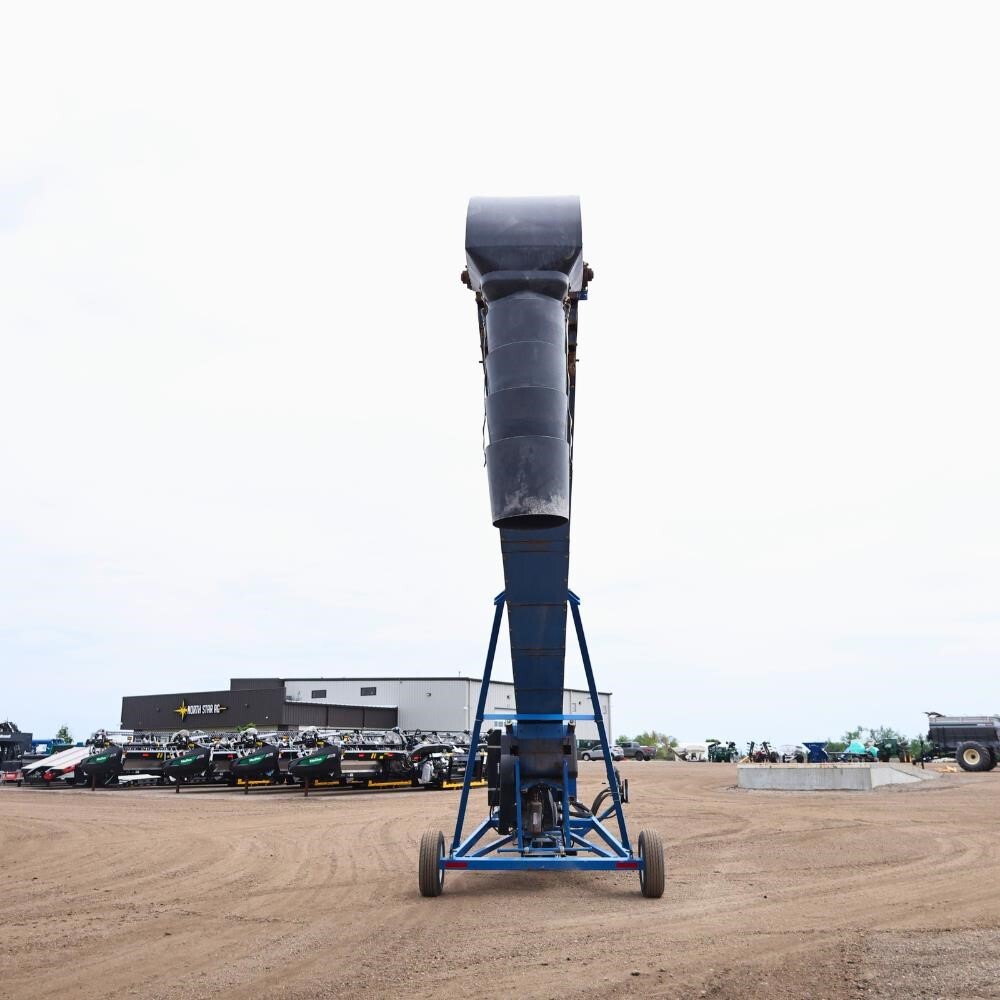 2018 Brandt 1547LP+ Augers and Conveyor