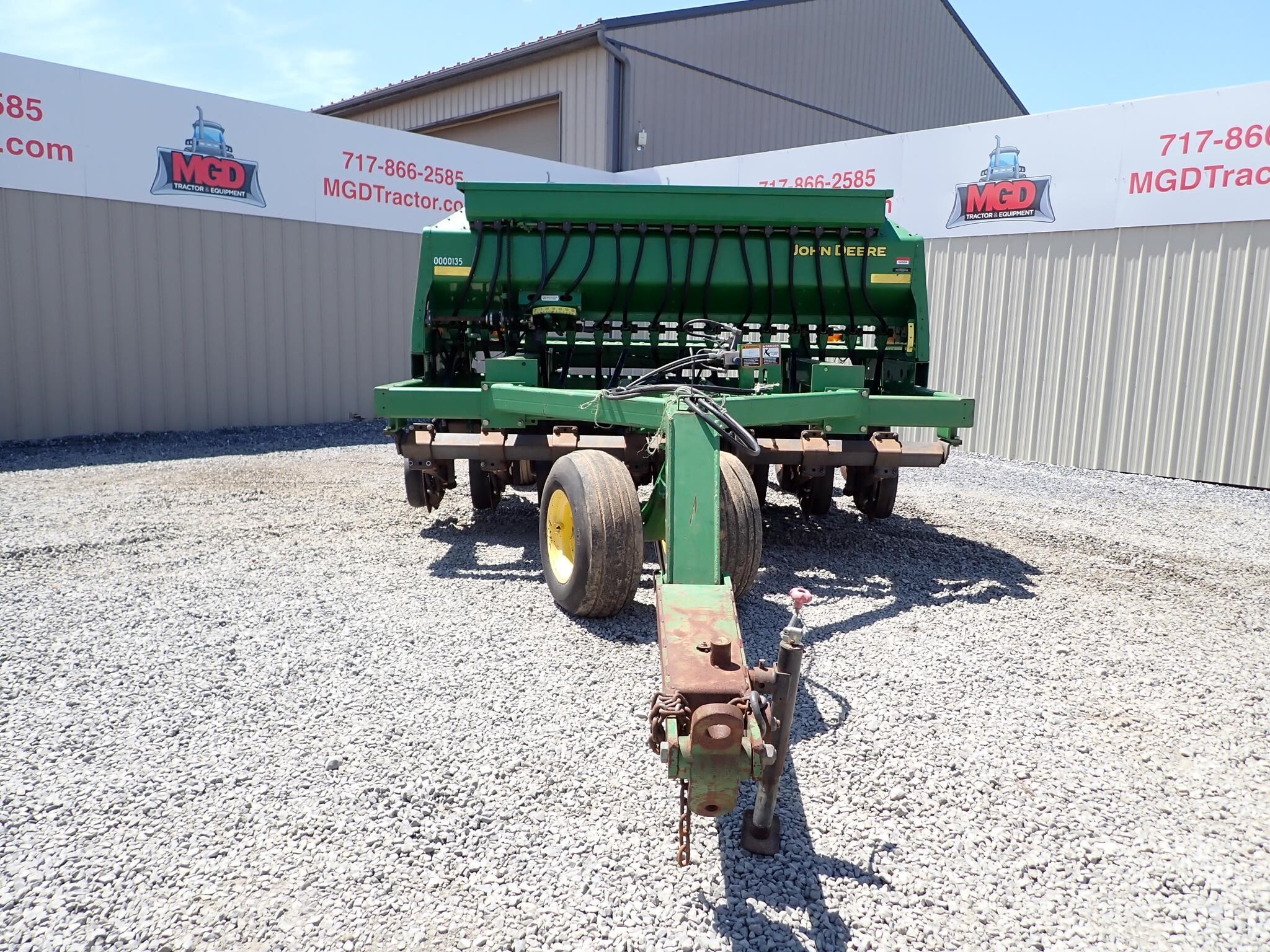 2009 John Deere 1590 Drill