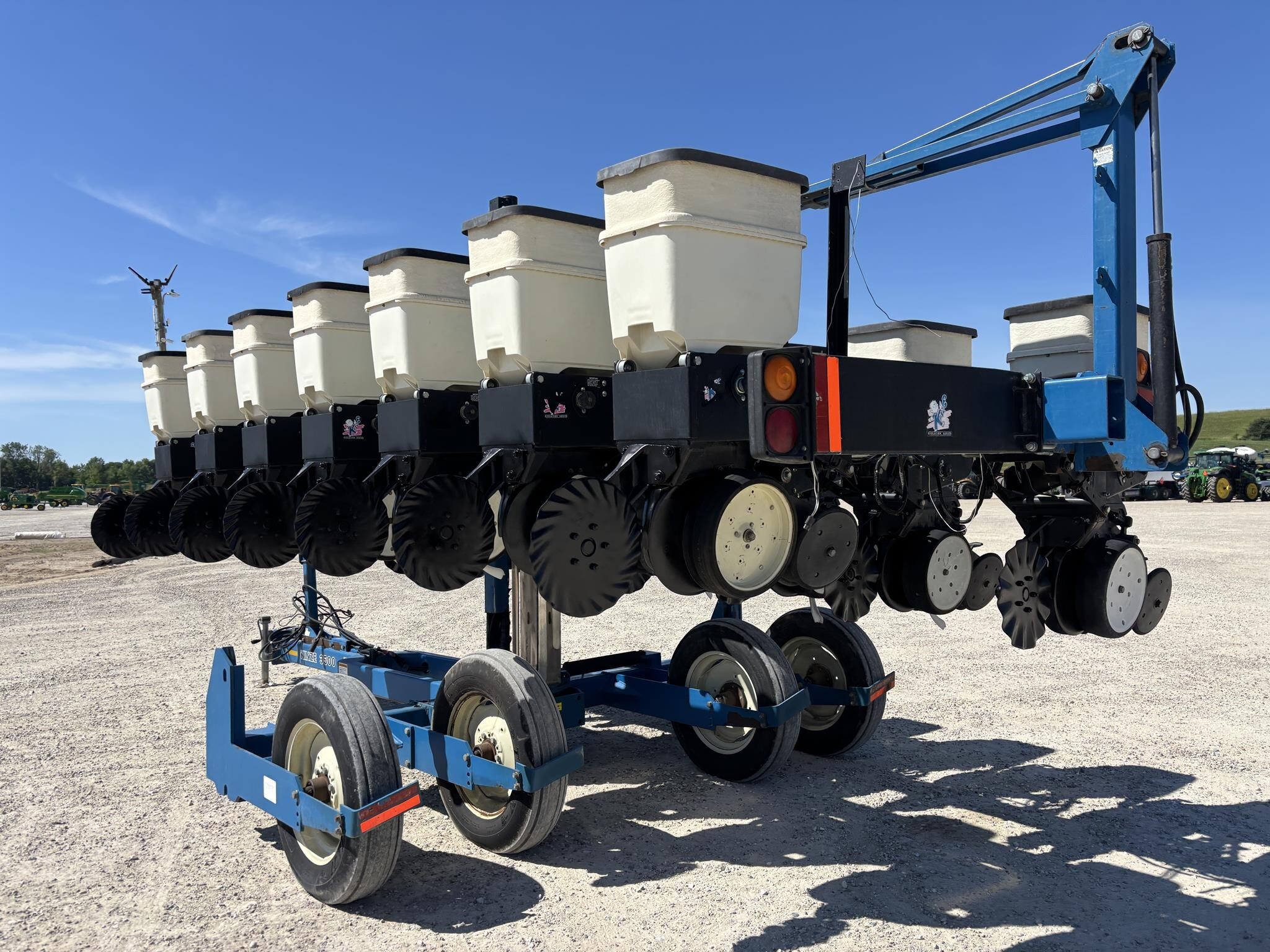 2005 Kinze 3500 Planter