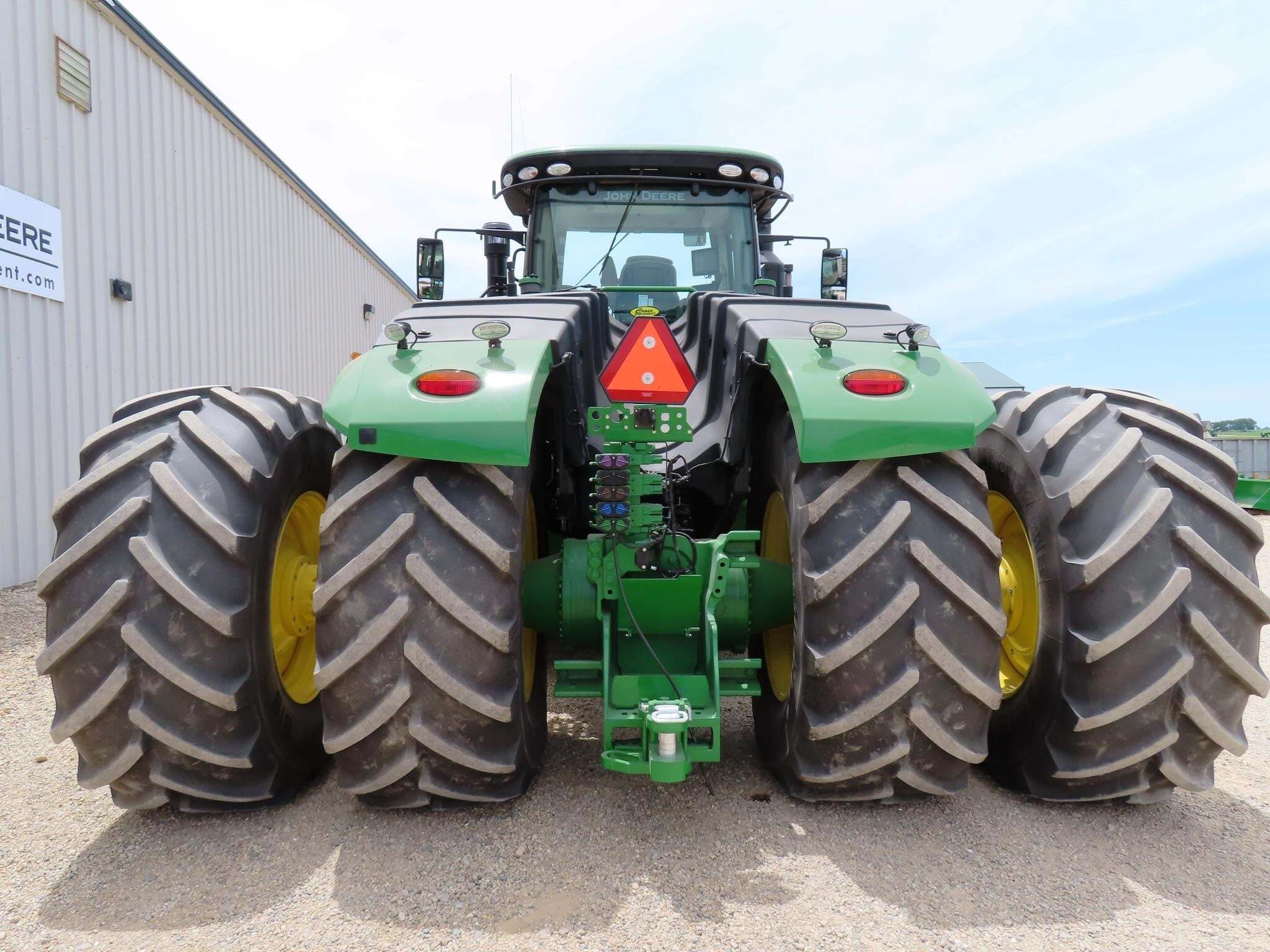 2019 John Deere 9620R Tractor