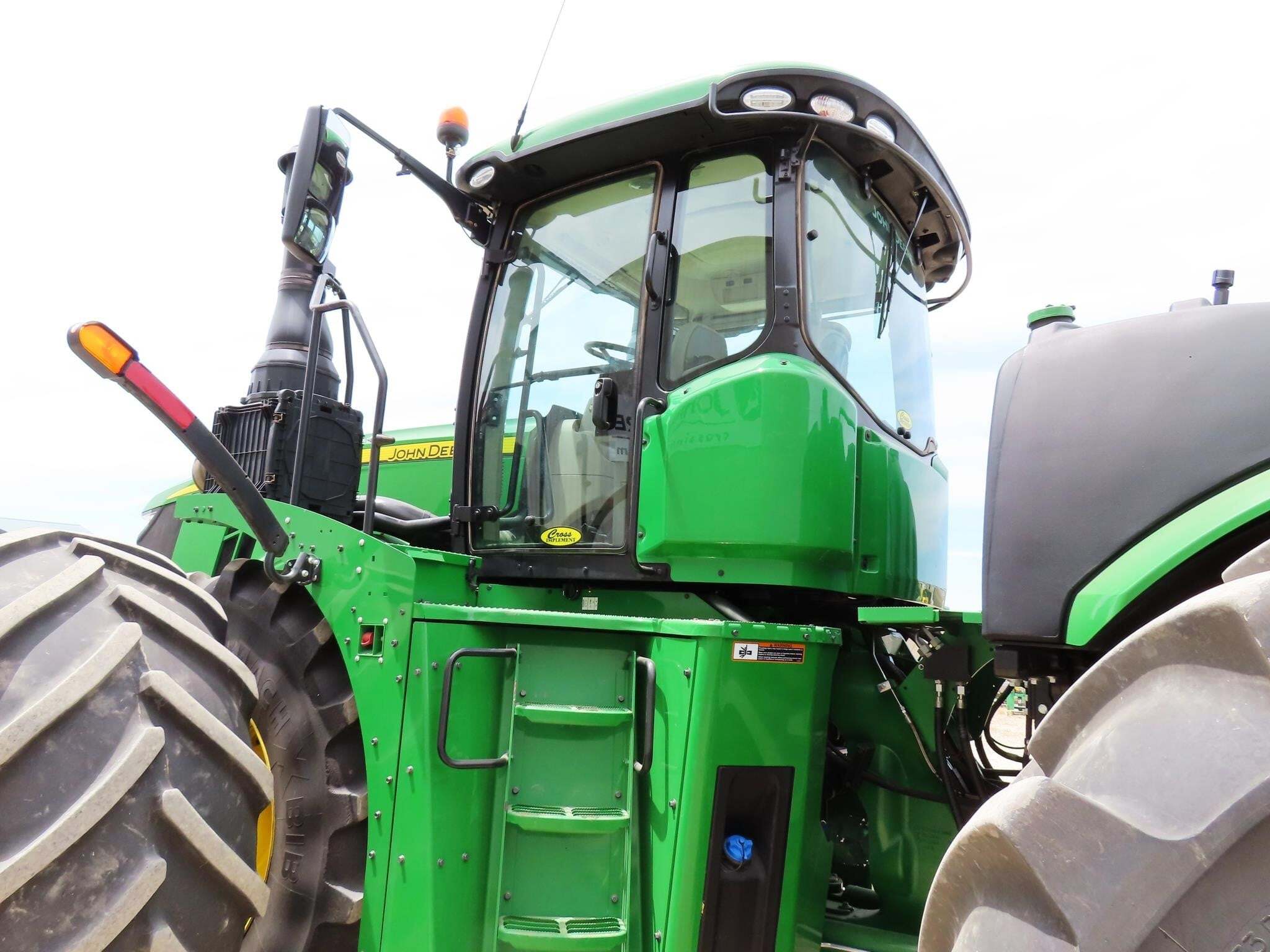 2019 John Deere 9620R Tractor