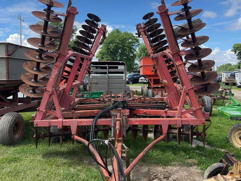 MUSIC FRONTIER MF 1008 テストプレス盤 Used Massey Ferguson 820 Disks for Sale - 5 Listings | Machinery Pete
