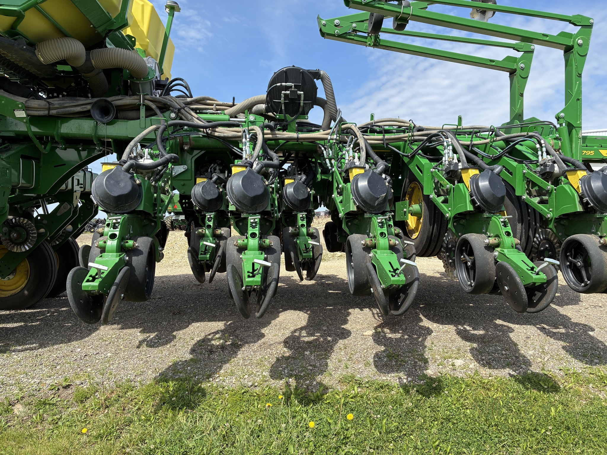 2024 John Deere 1795 Planter