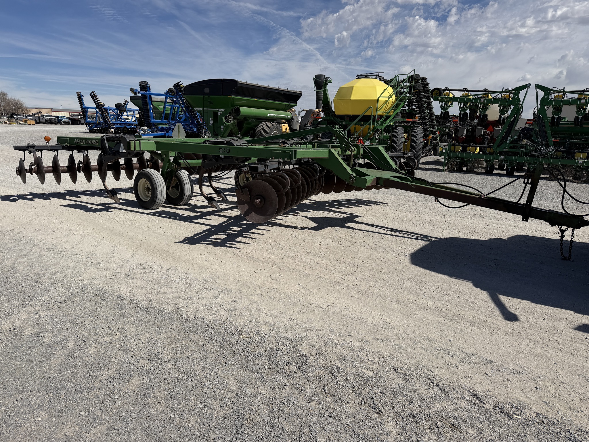 1996 John Deere 510 Disk Chisel