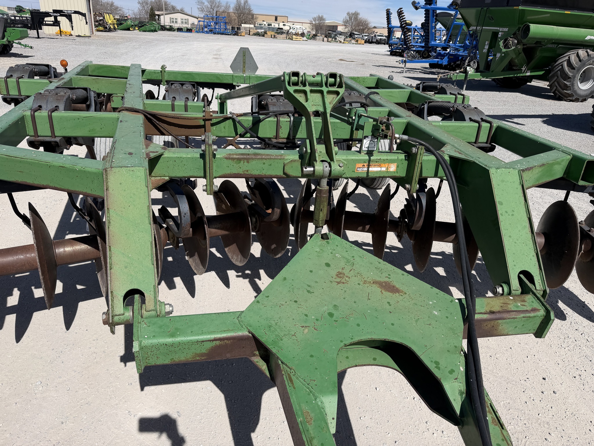 1996 John Deere 510 Disk Chisel
