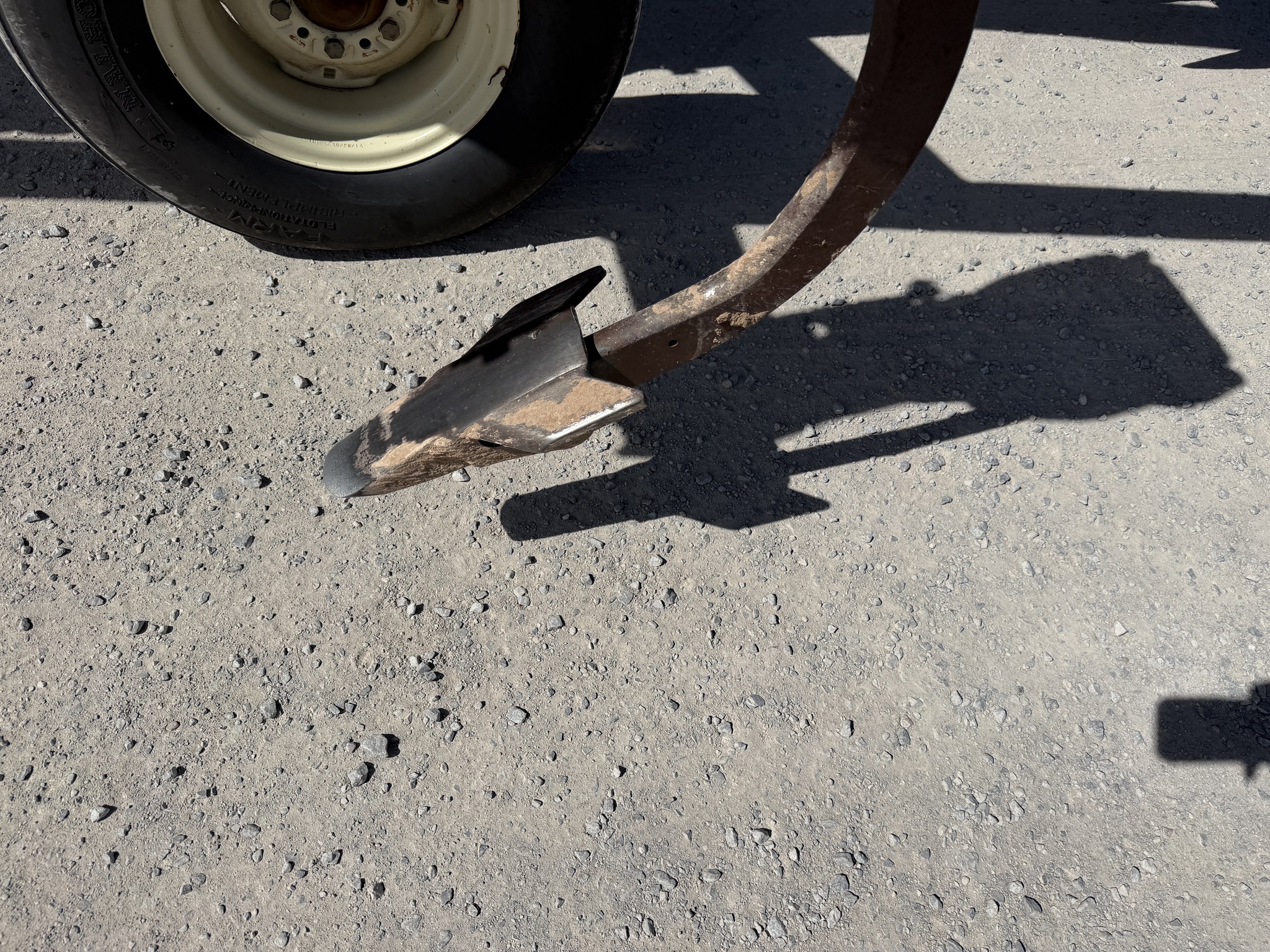 1996 John Deere 510 Disk Chisel