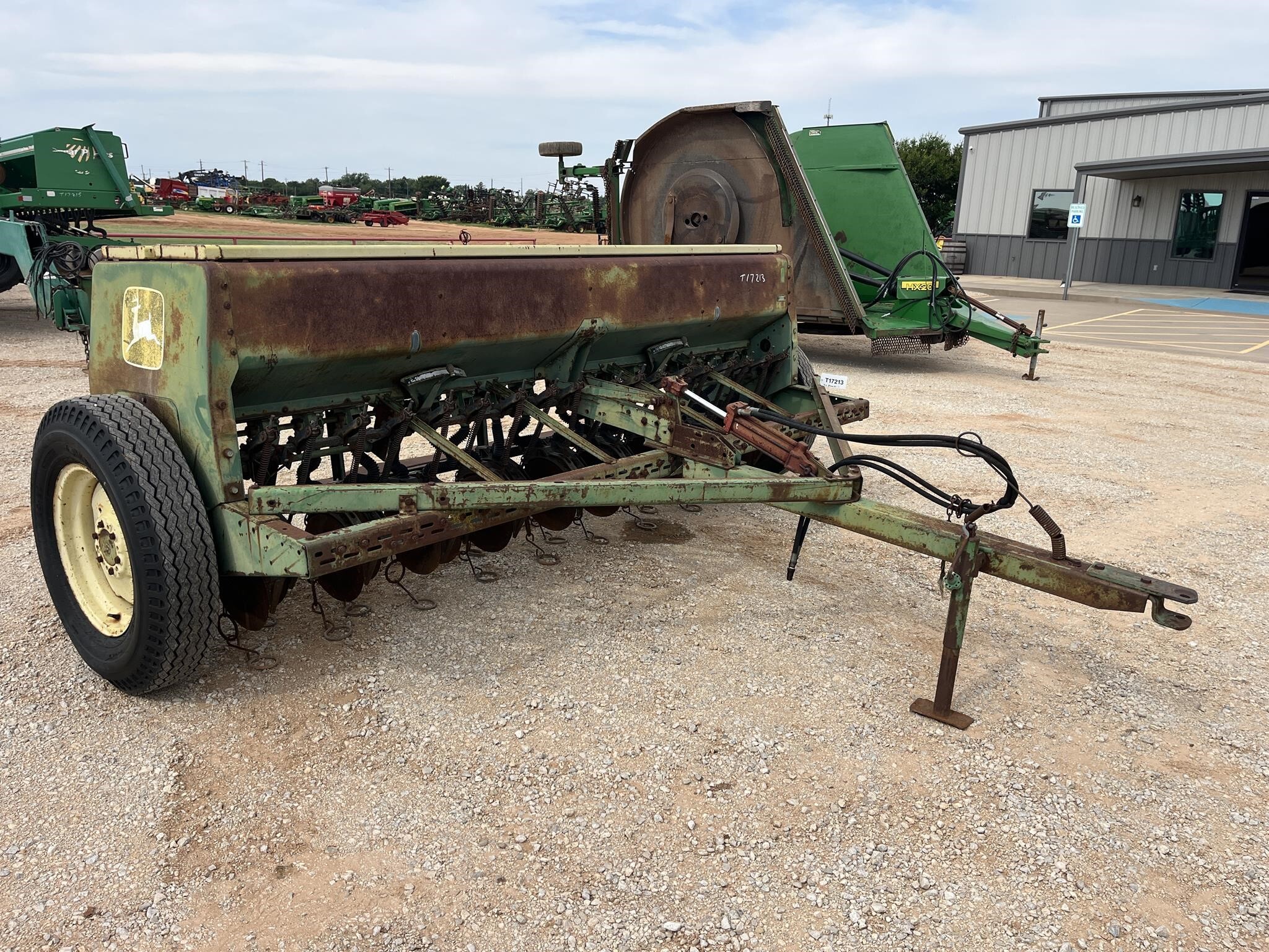  John Deere 8300 Drill