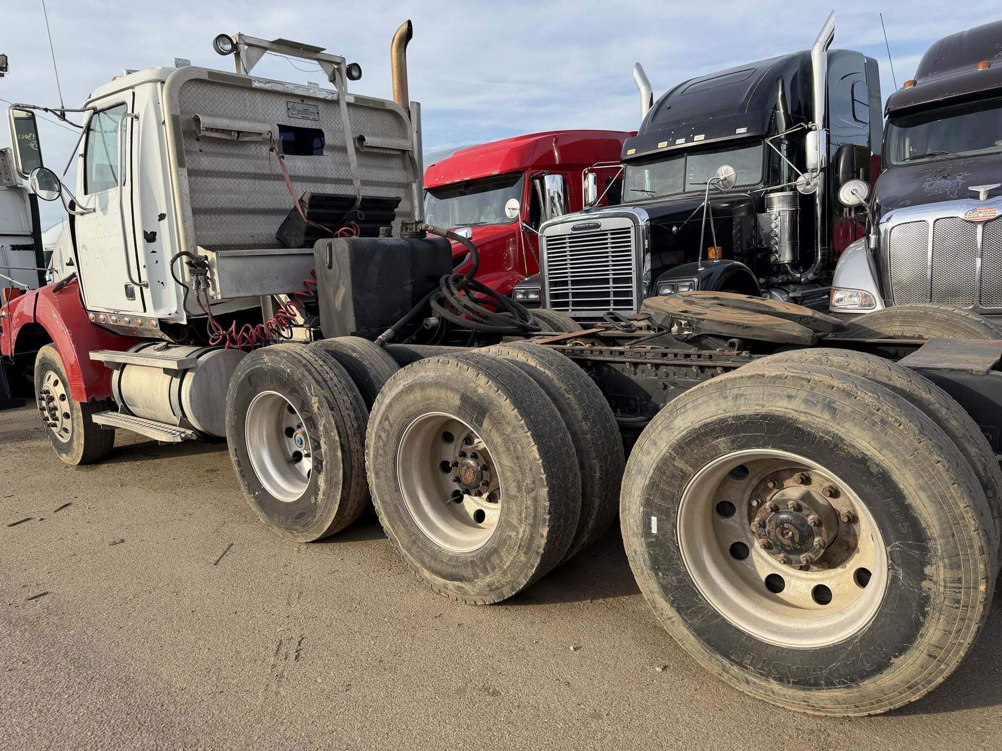 2007 Western Star 4900 Semi Trucks/Trailer