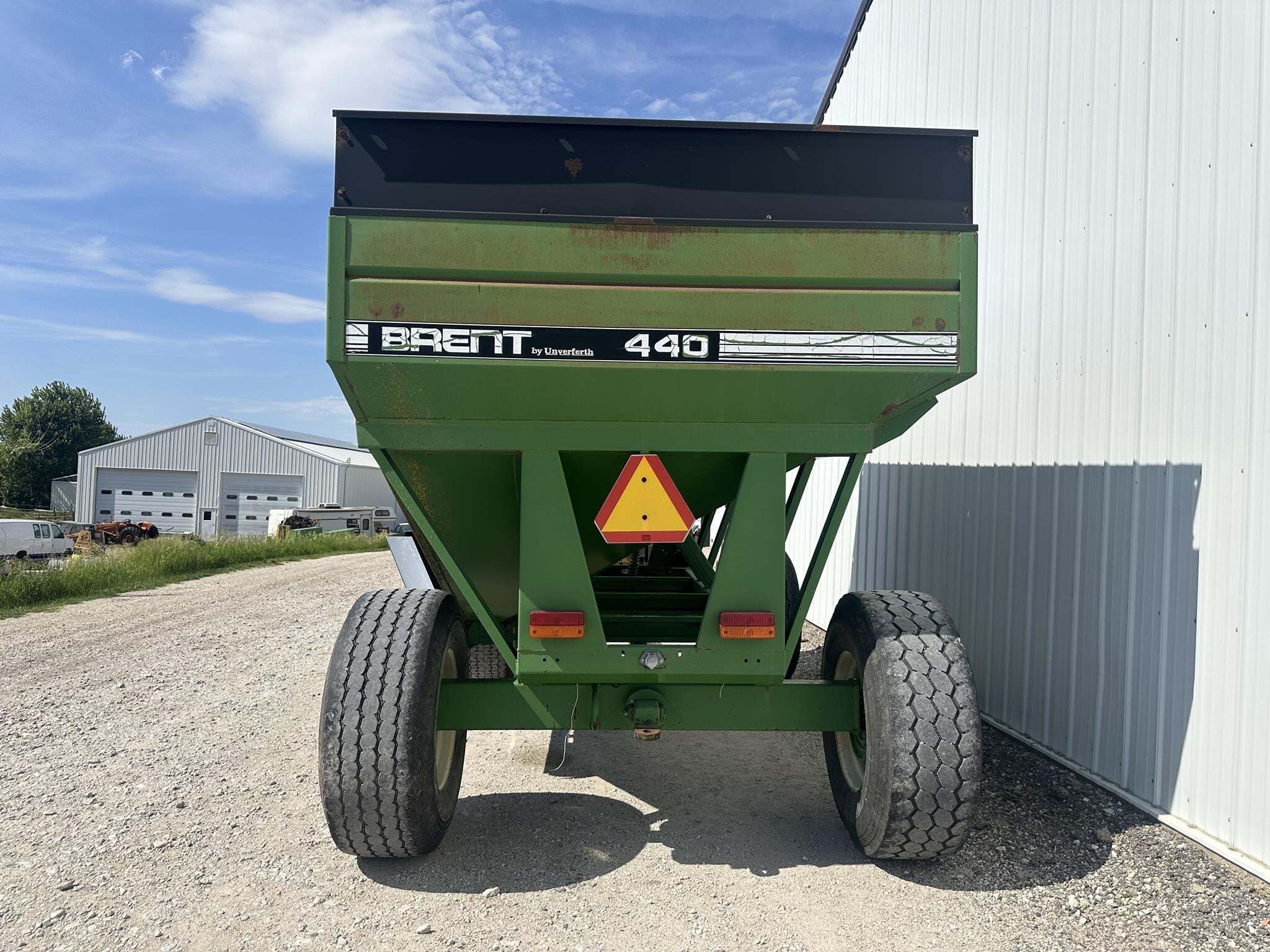  Brent 440 Gravity Wagon