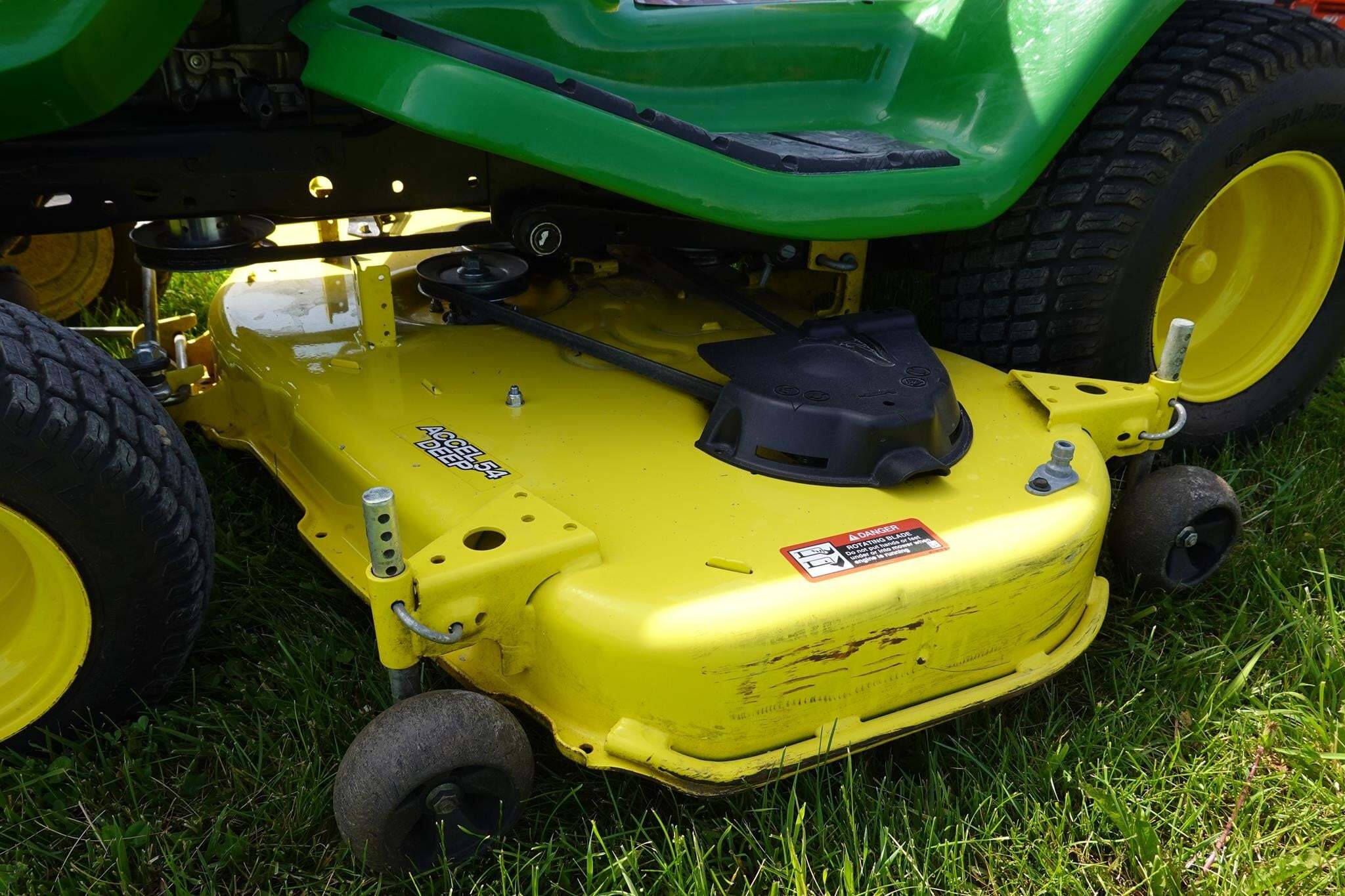 2022 John Deere X390 Lawn Mower