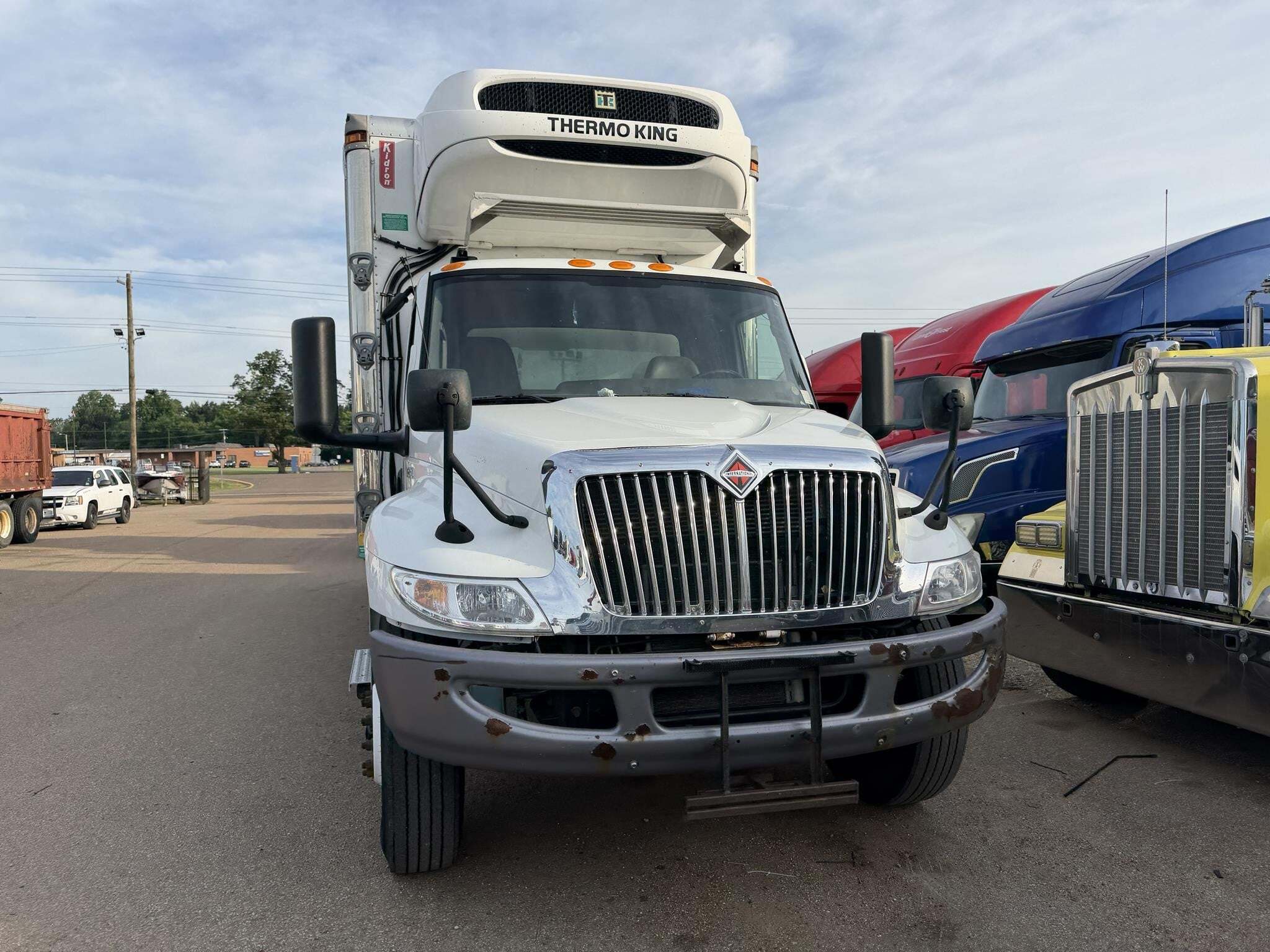 2019 International MV Box Trucks/Trailer