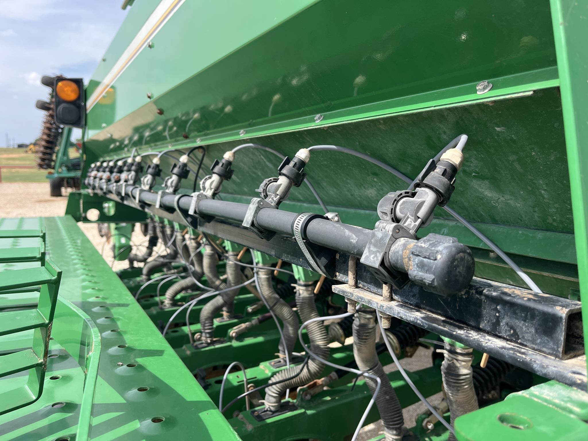 2009 Great Plains 3S3000HD-3610 Drill