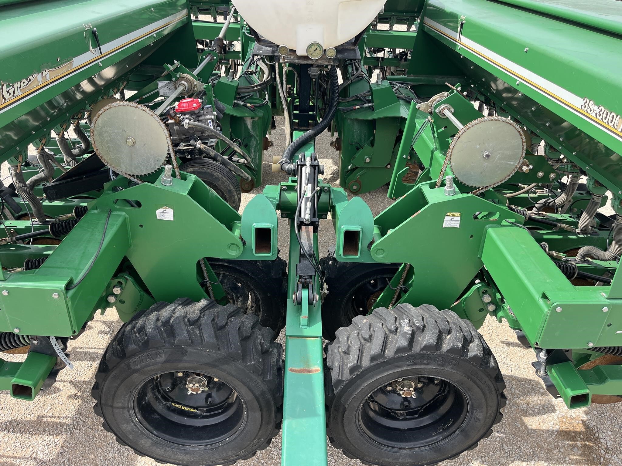 2009 Great Plains 3S3000HD-3610 Drill