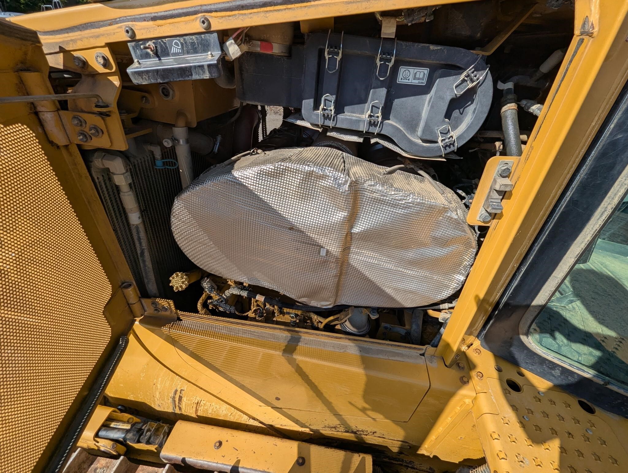 2015 Caterpillar D6T LGP Dozer