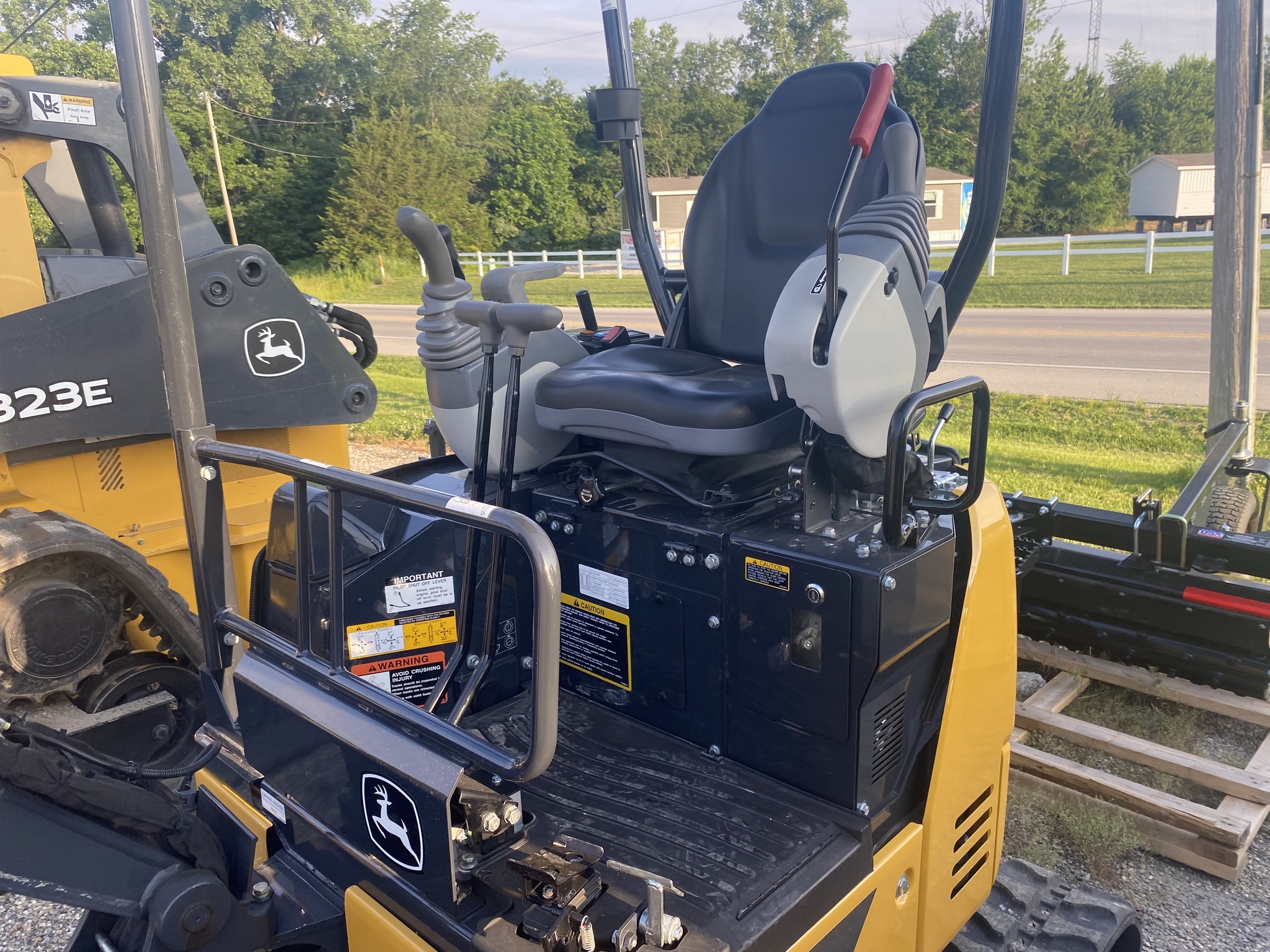 2023 John Deere 17G Mini Excavator