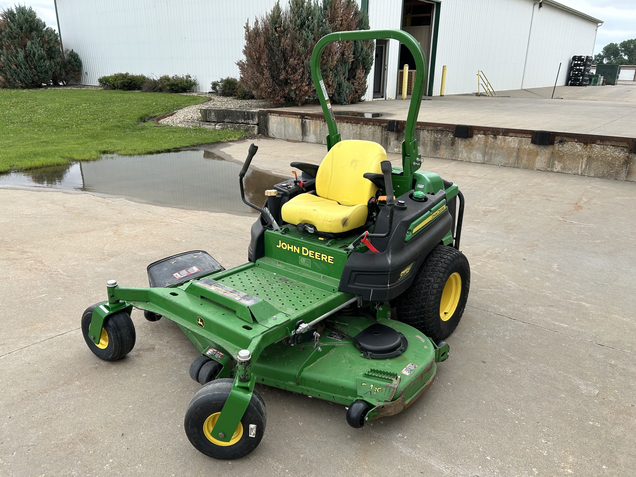 2017 John Deere Z997R Lawn Mower