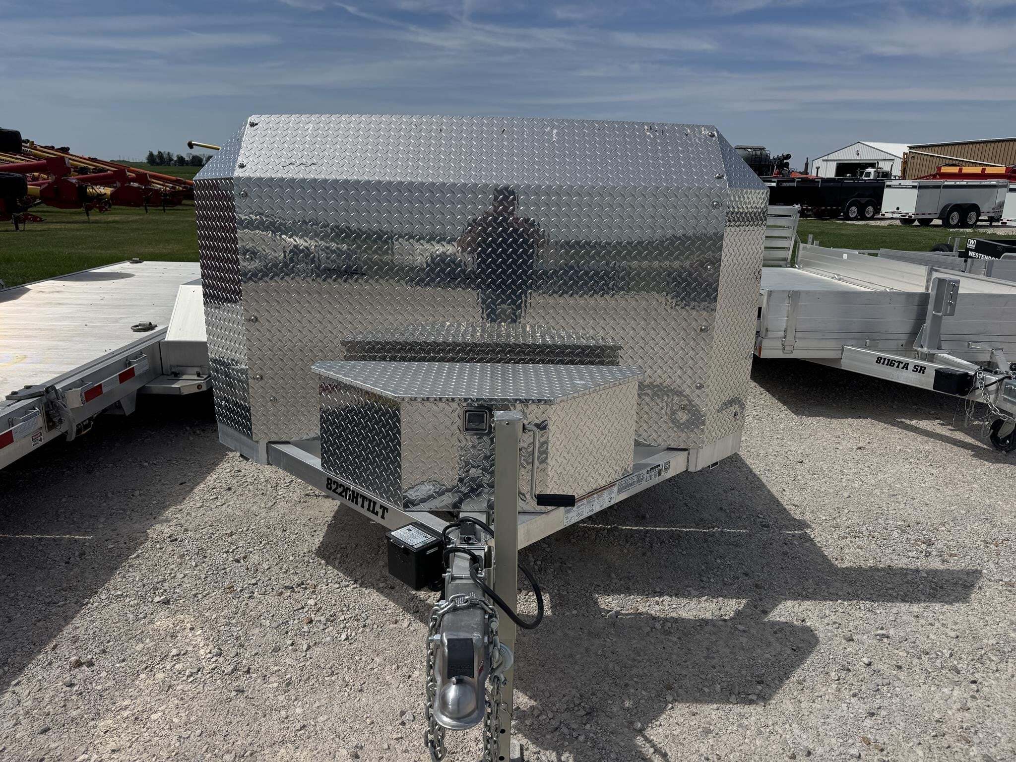2026 Aluma 8220HTILT Flatbed Trucks/Trailer