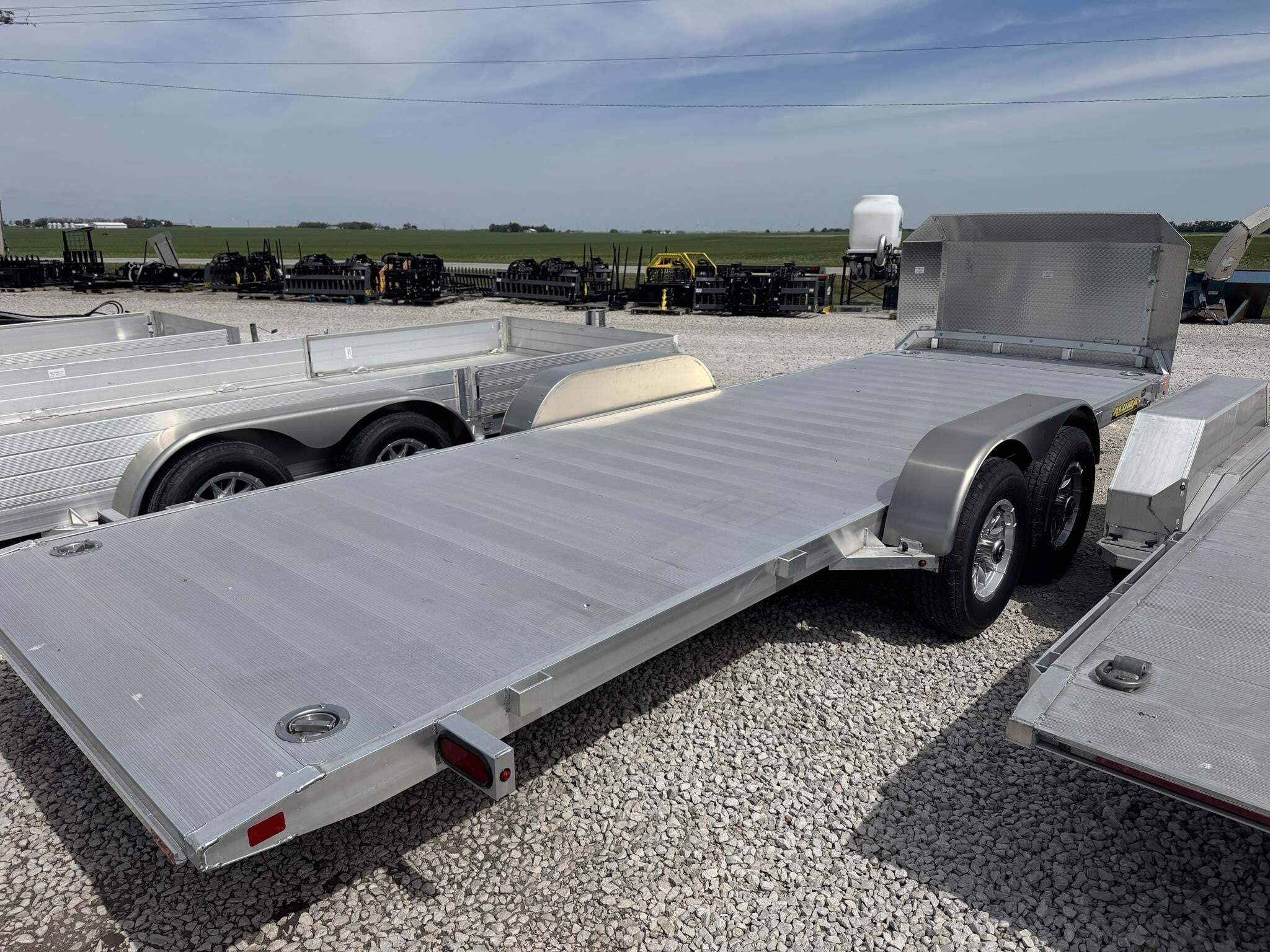 2026 Aluma 8220HTILT Flatbed Trucks/Trailer