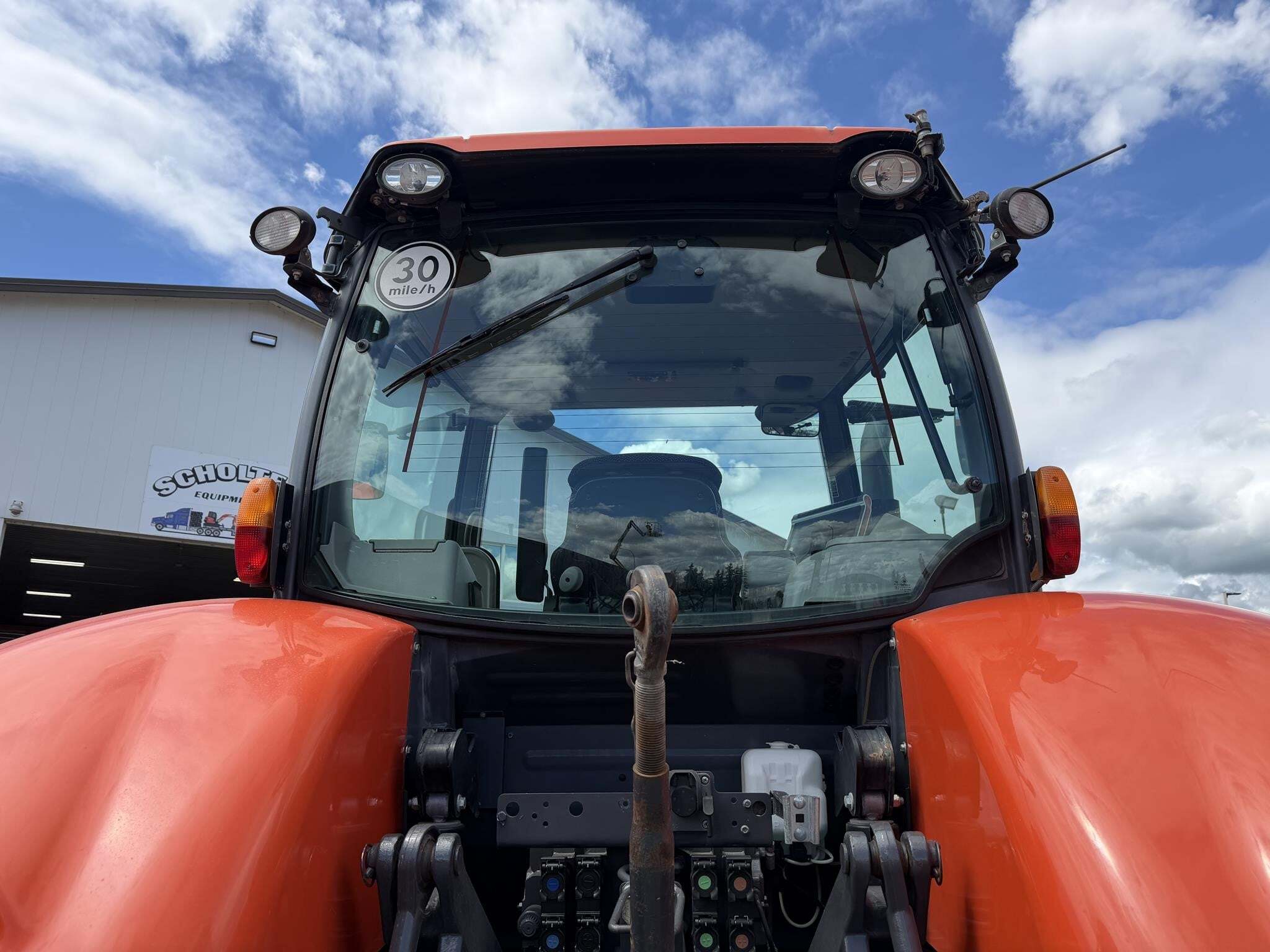 2017 Kubota M7-151 PREMIUM KVT Tractor