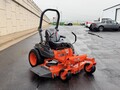 2026 Kubota Z422 Lawn Mower