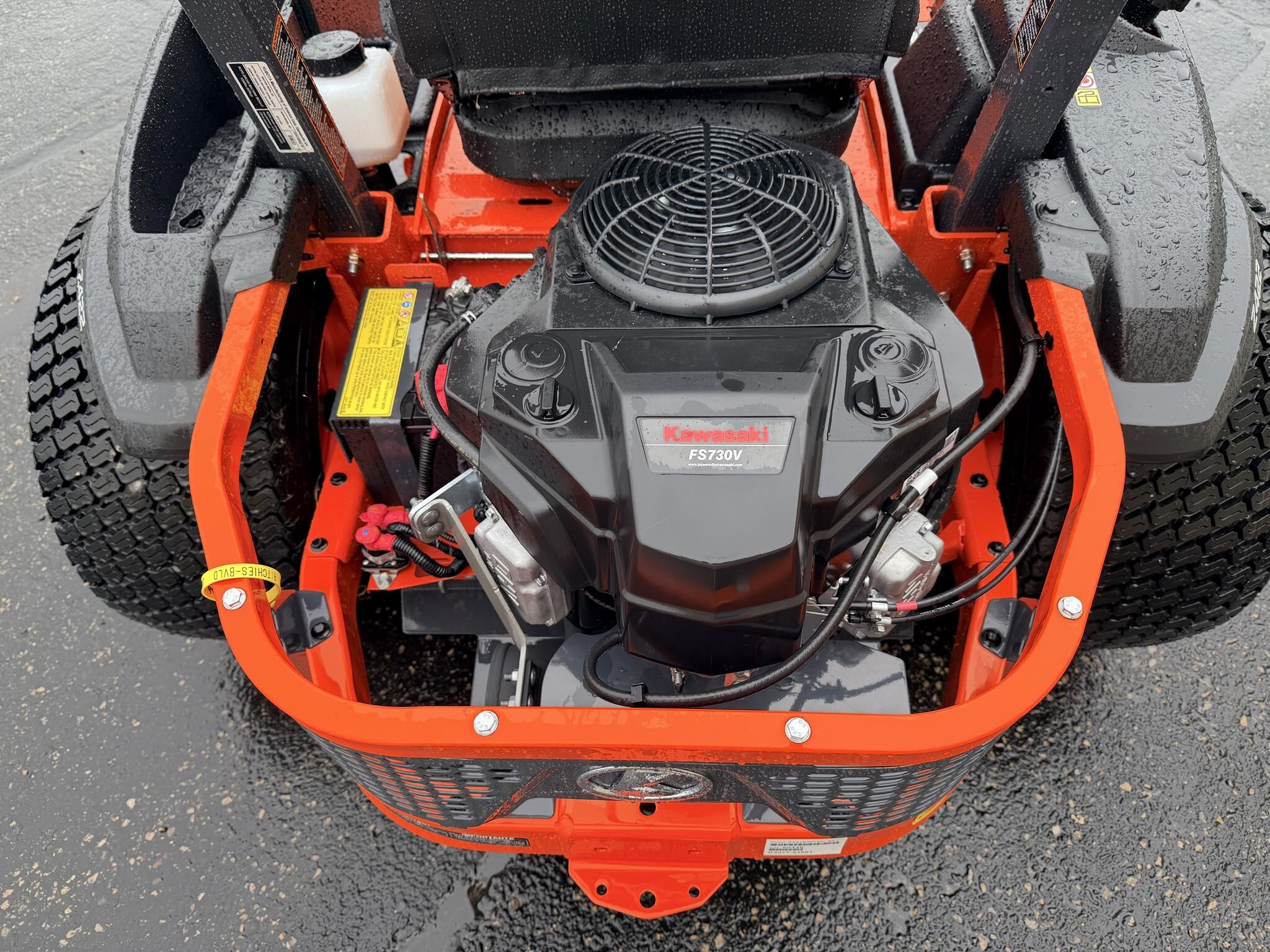 2026 Kubota Z422 Lawn Mower