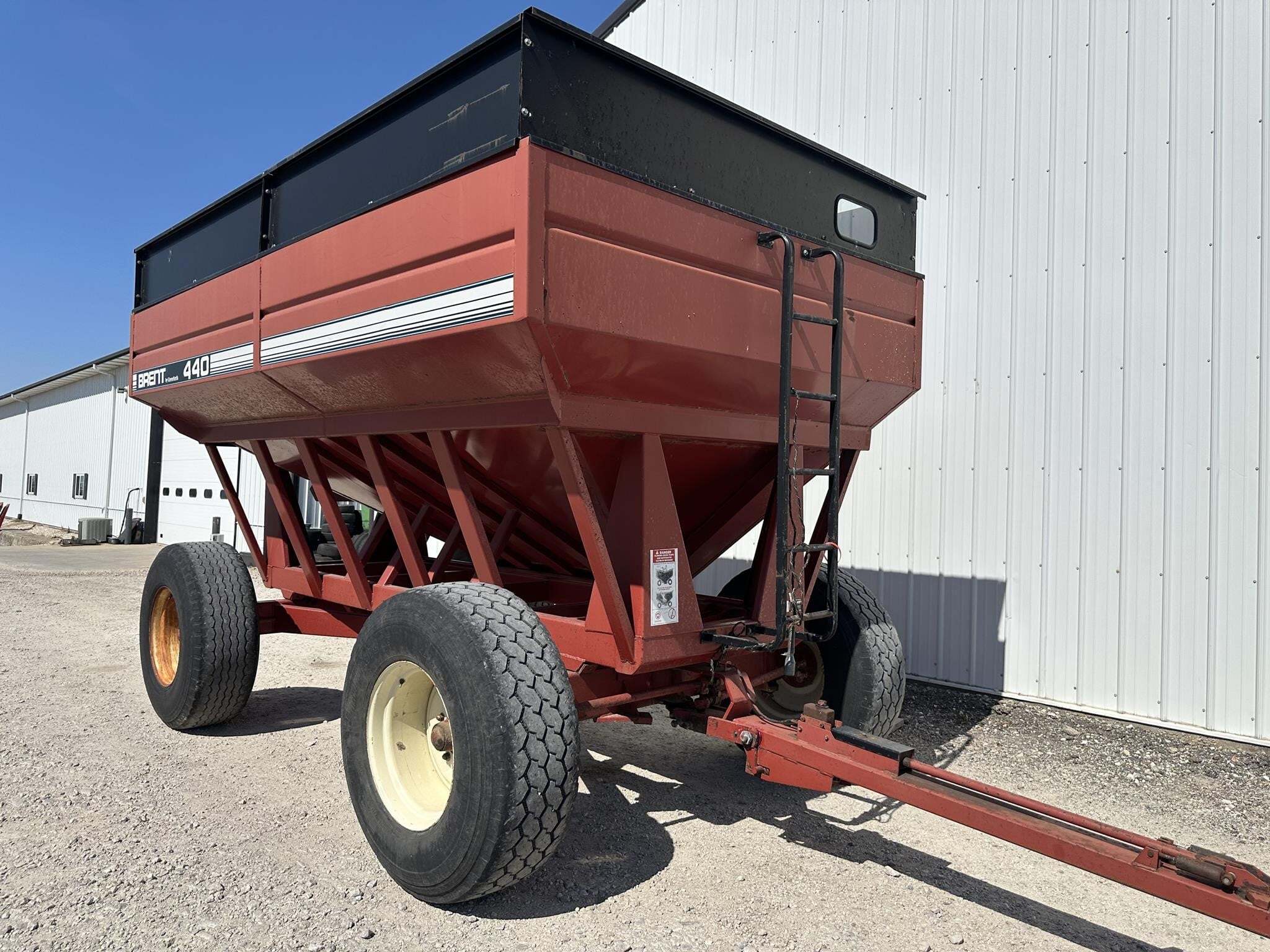  Brent 440 Gravity Wagon