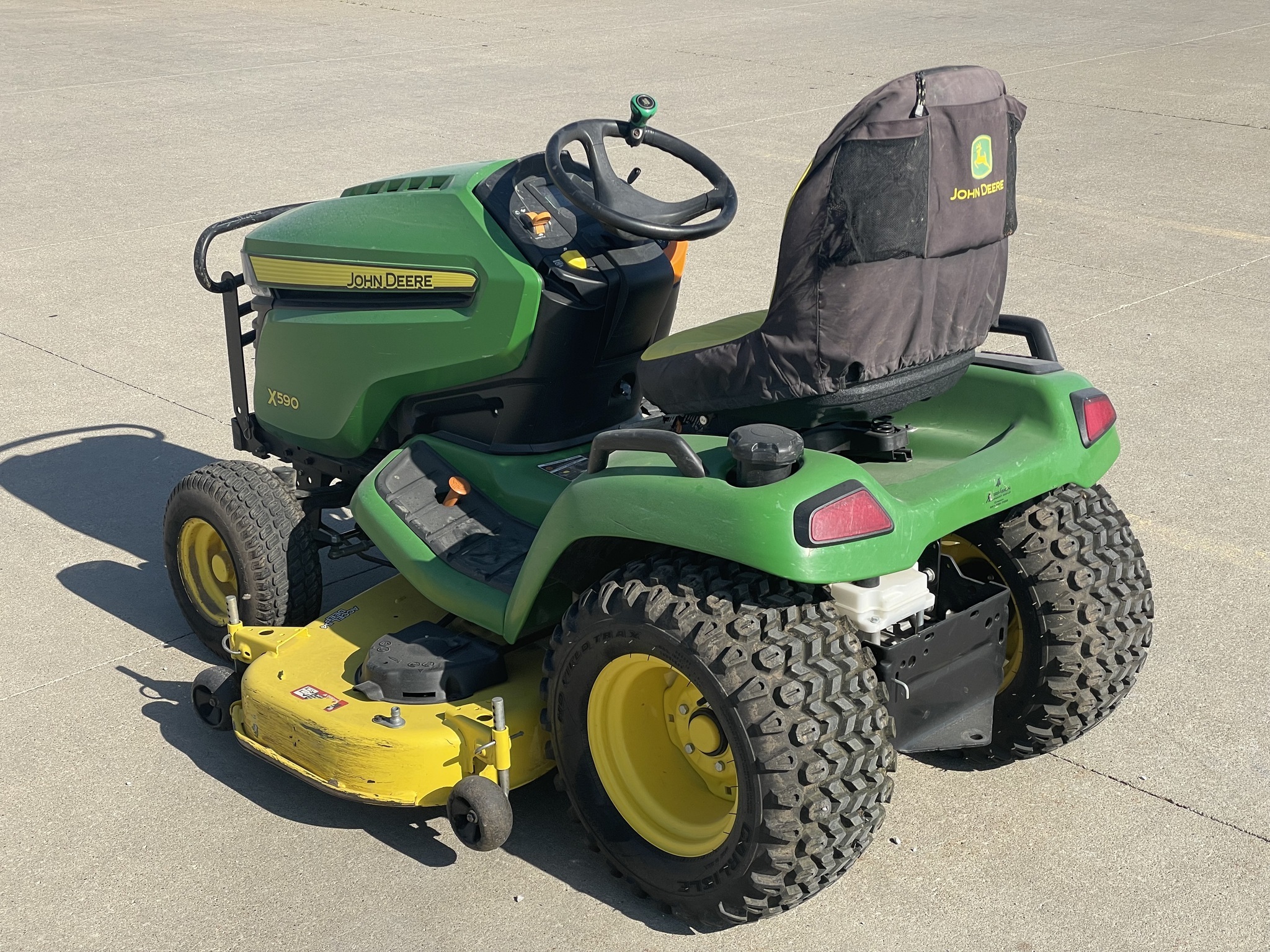 2020 John Deere X590 Lawn Mower