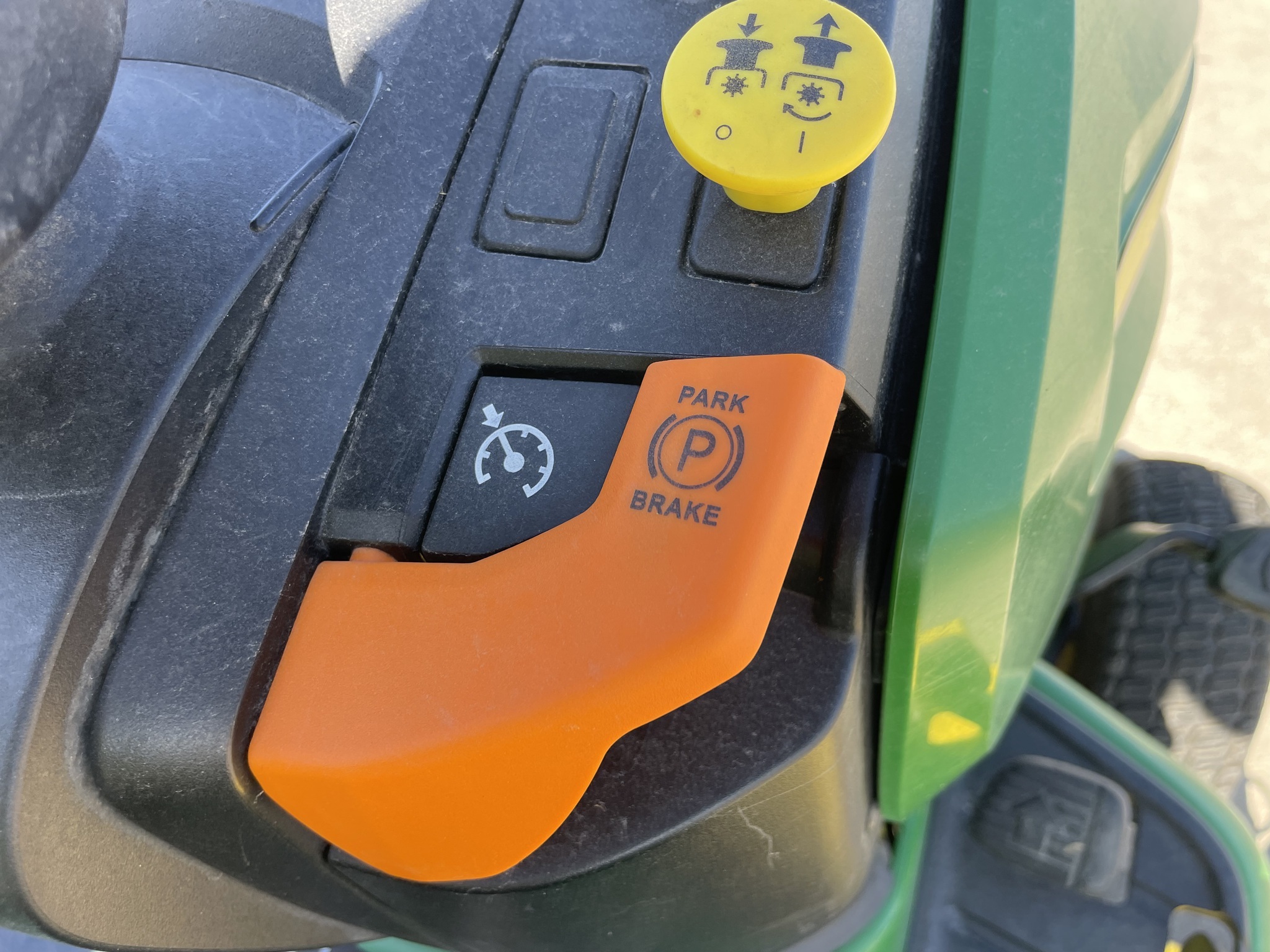 2020 John Deere X590 Lawn Mower