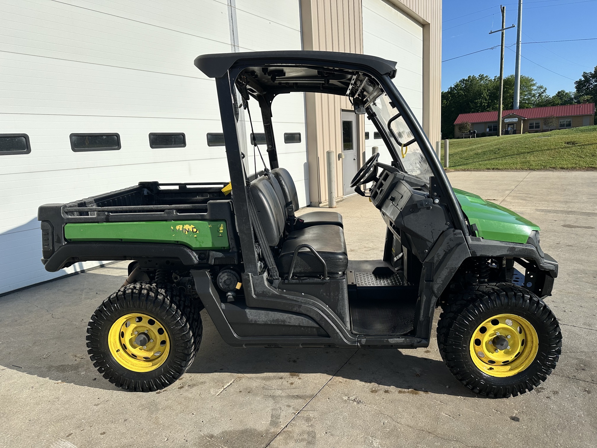 2023 John Deere XUV835E ATVs and Utility Vehicle