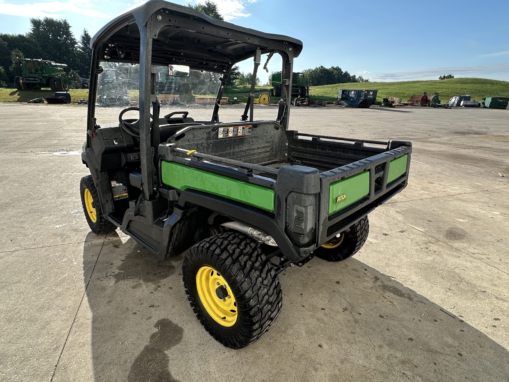 2023 John Deere XUV835E ATVs and Utility Vehicle