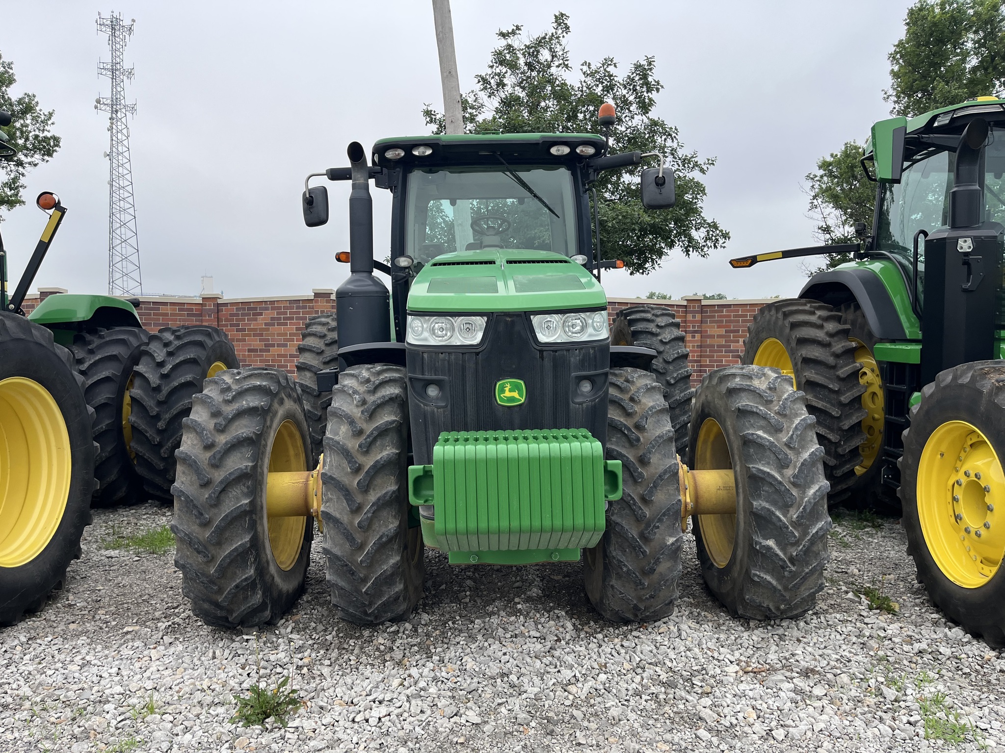 2012 John Deere 8360R Tractor